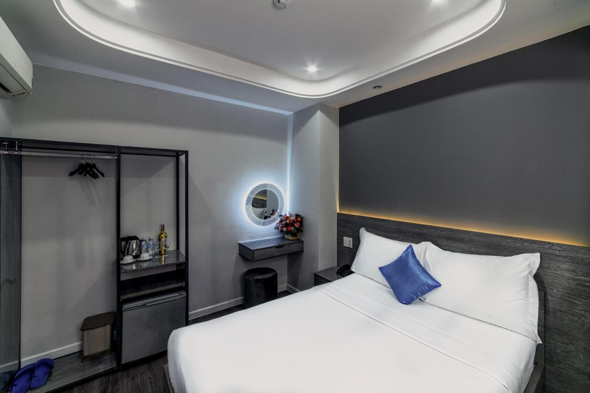 Hotel Ruby Saigon - Le Thanh Ton 3*