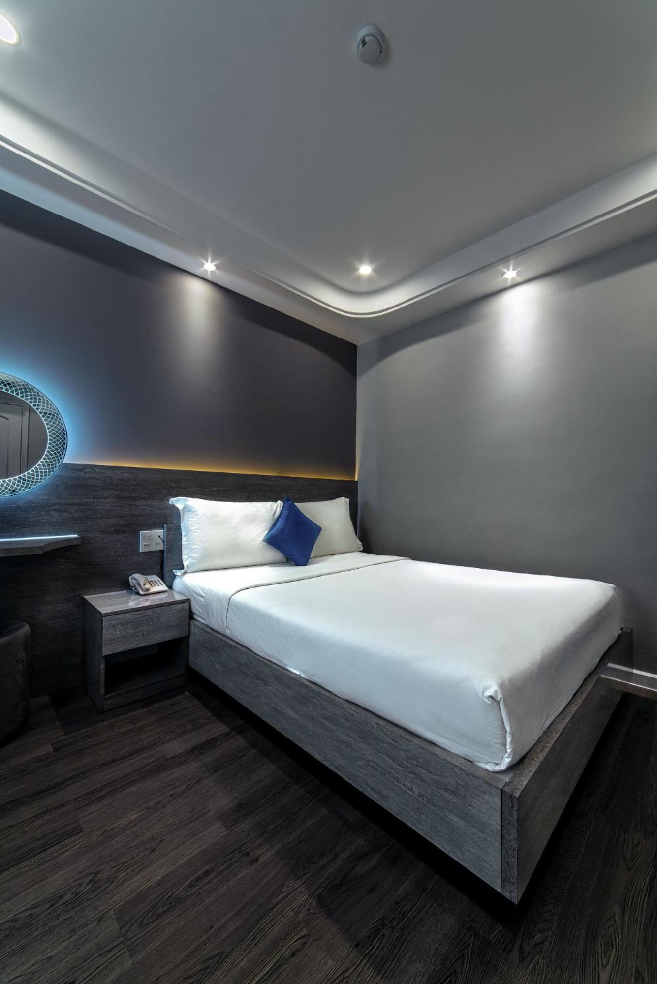 Hotel Ruby Saigon - Le Thanh Ton Ho Chi Minh City