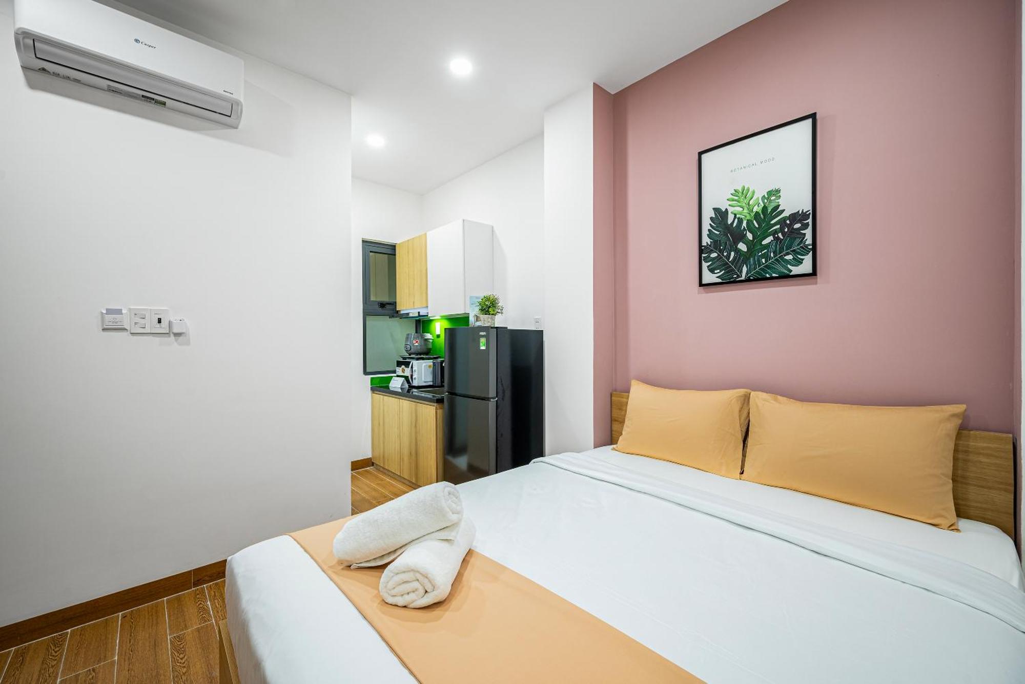 Cozrum Homes - Spring Apartment Ho Chi Minh City