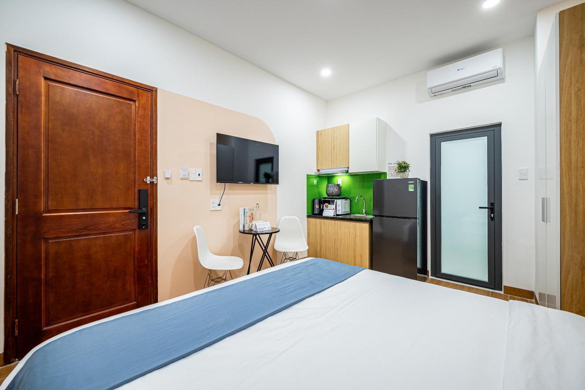 Cozrum Homes - Spring Apartment