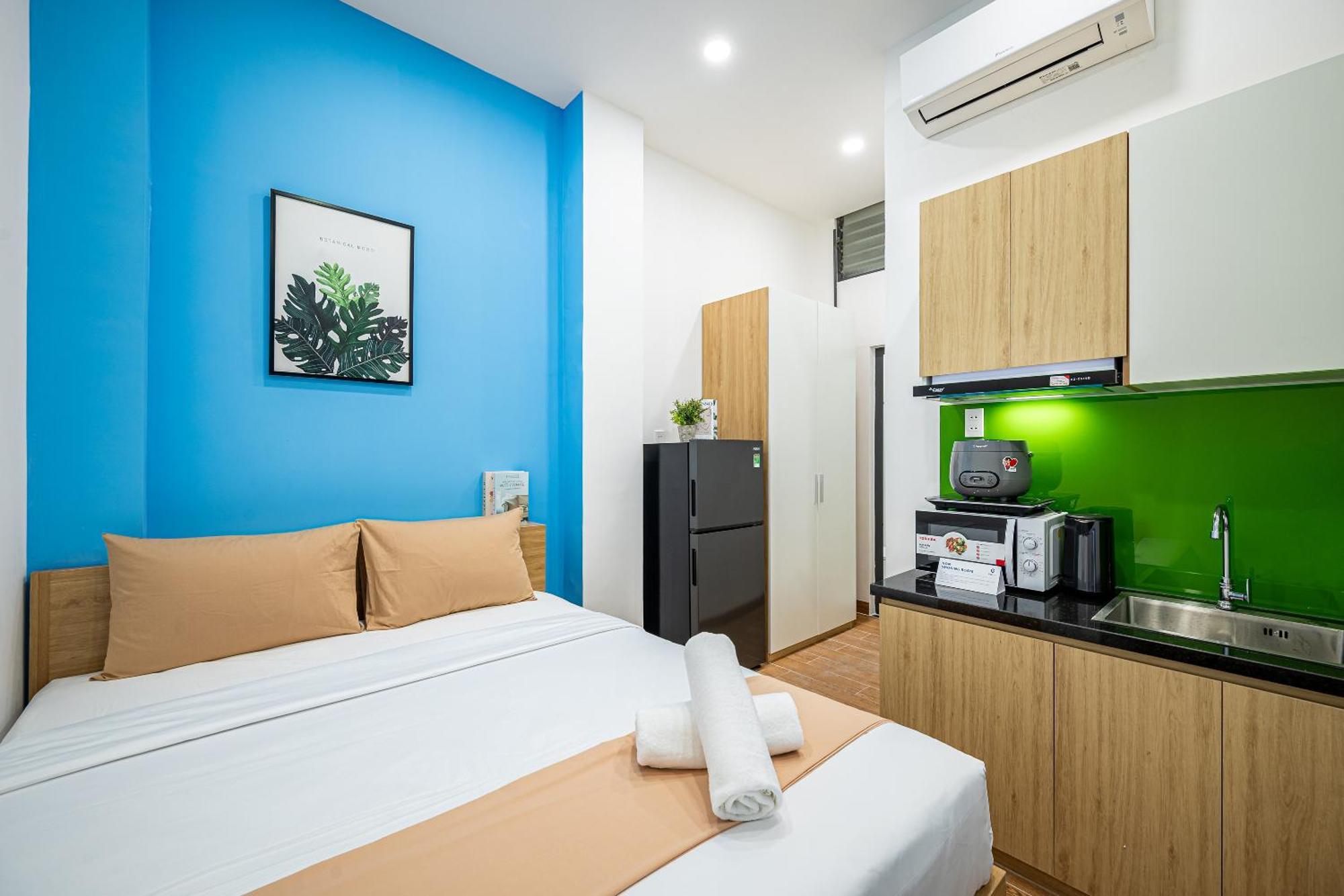 Cozrum Homes - Spring Apartment Ho Chi Minh City