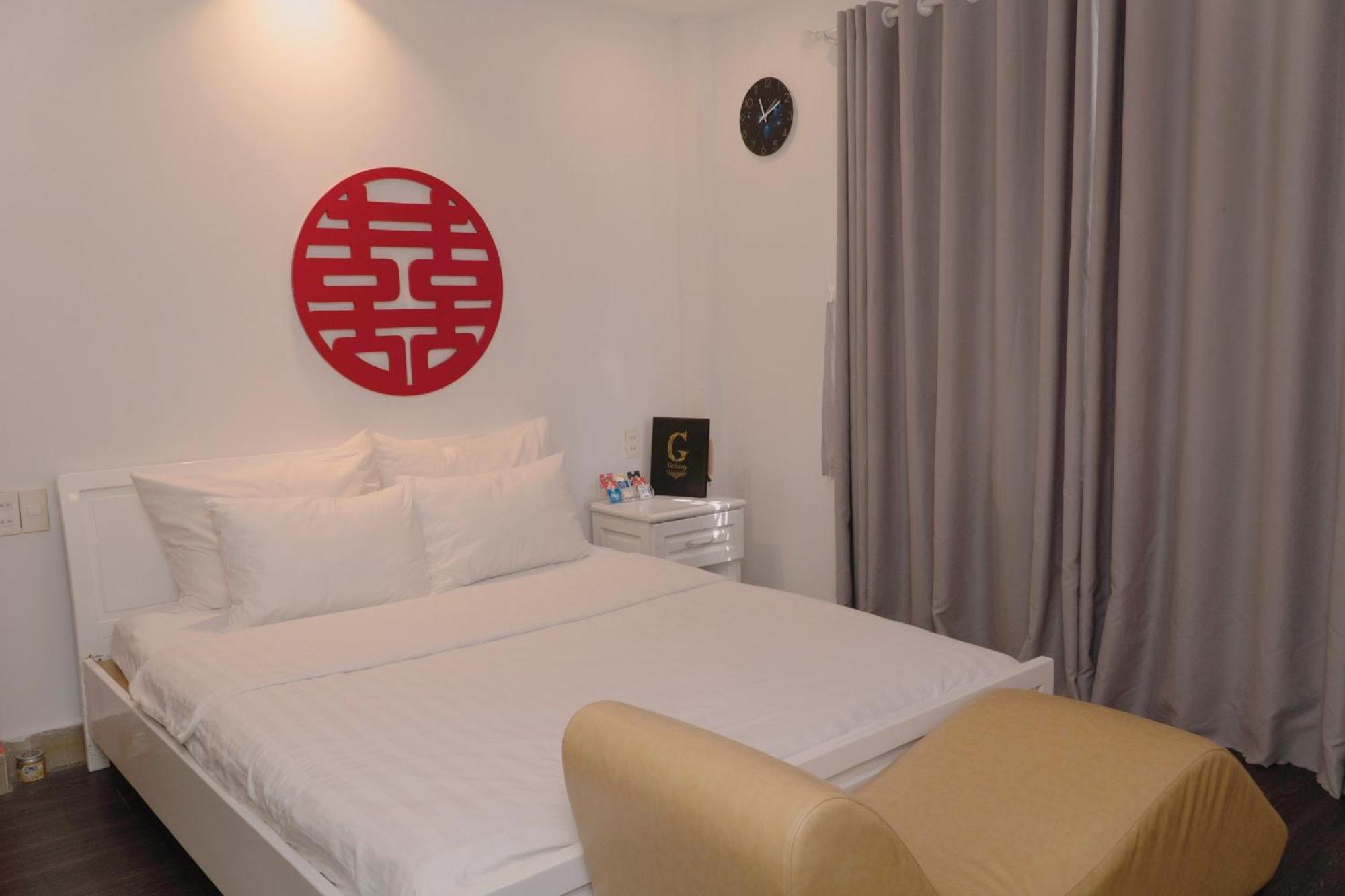 Galaxy Hotel 3*