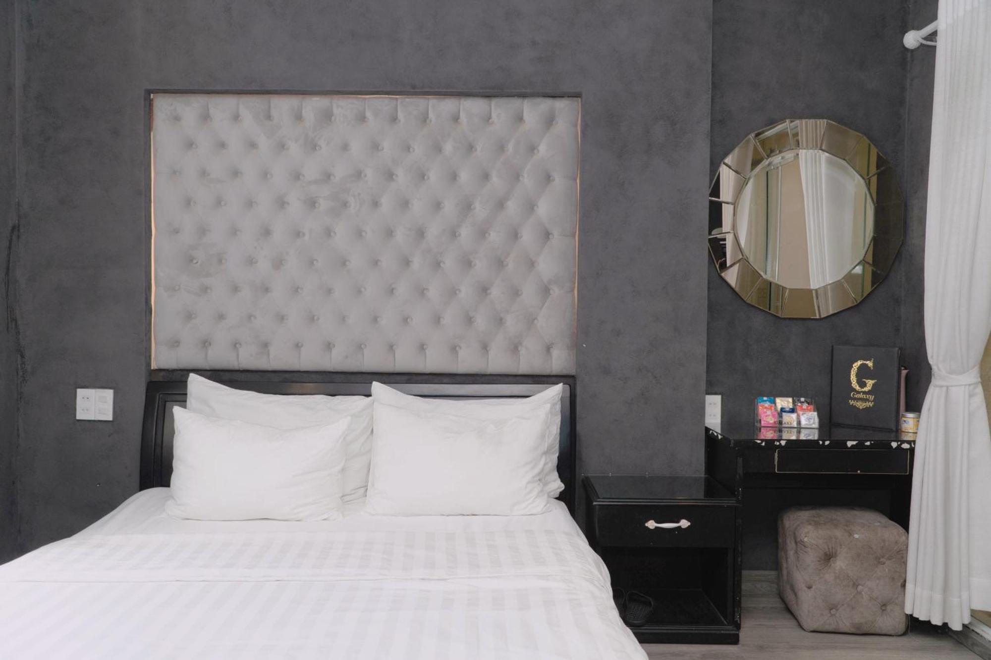 Hotel Galaxy