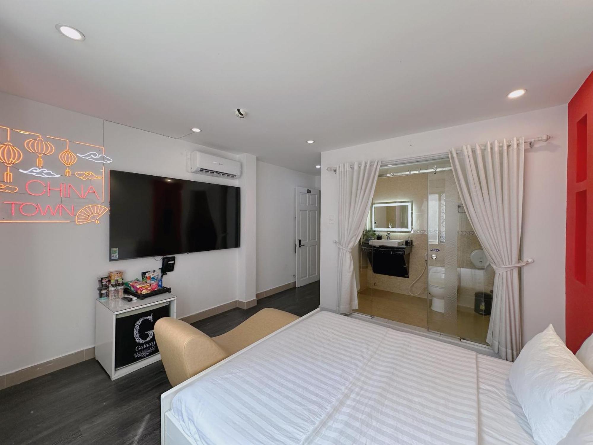 Galaxy Hotel