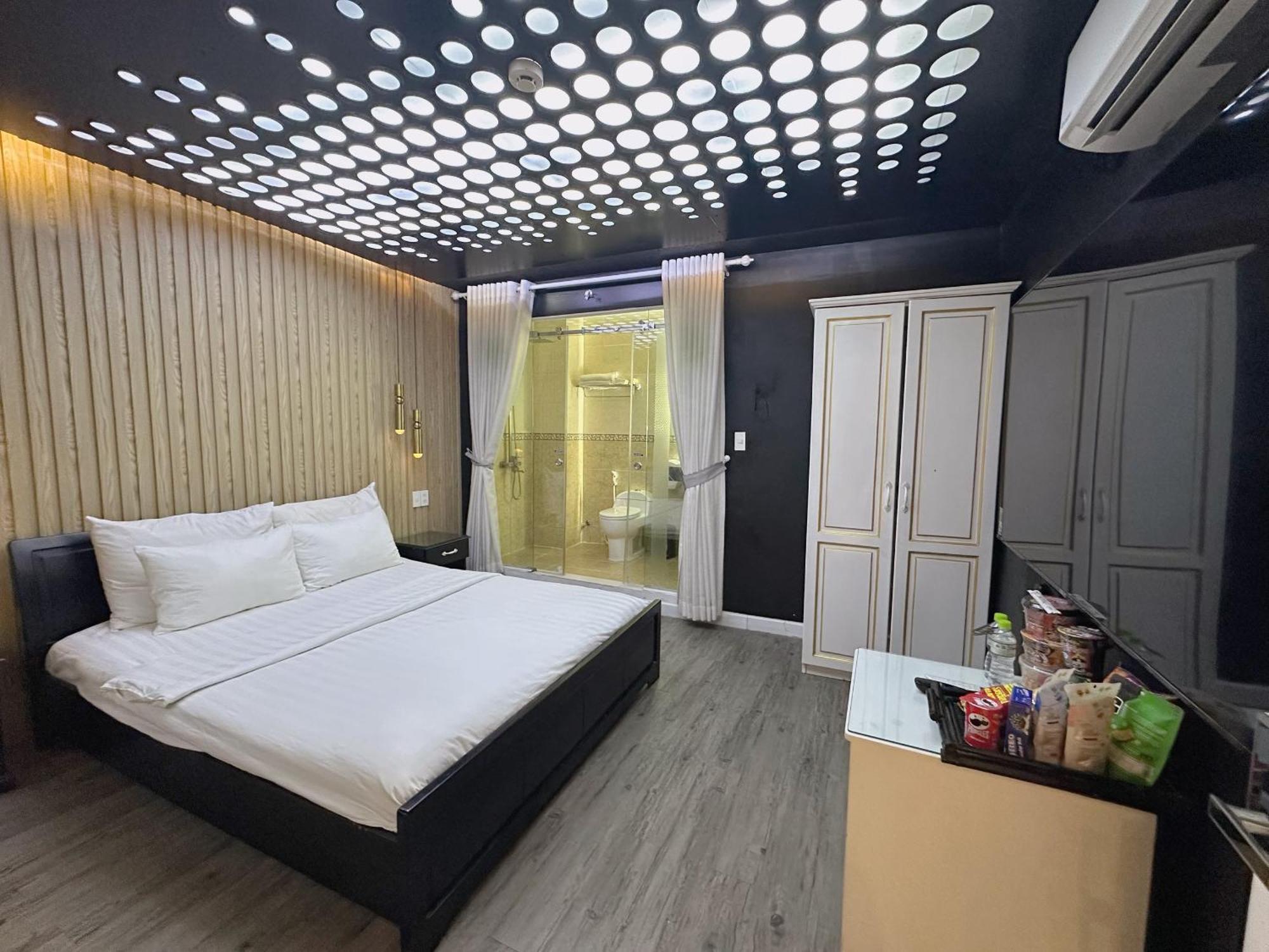 Galaxy Hotel 3*