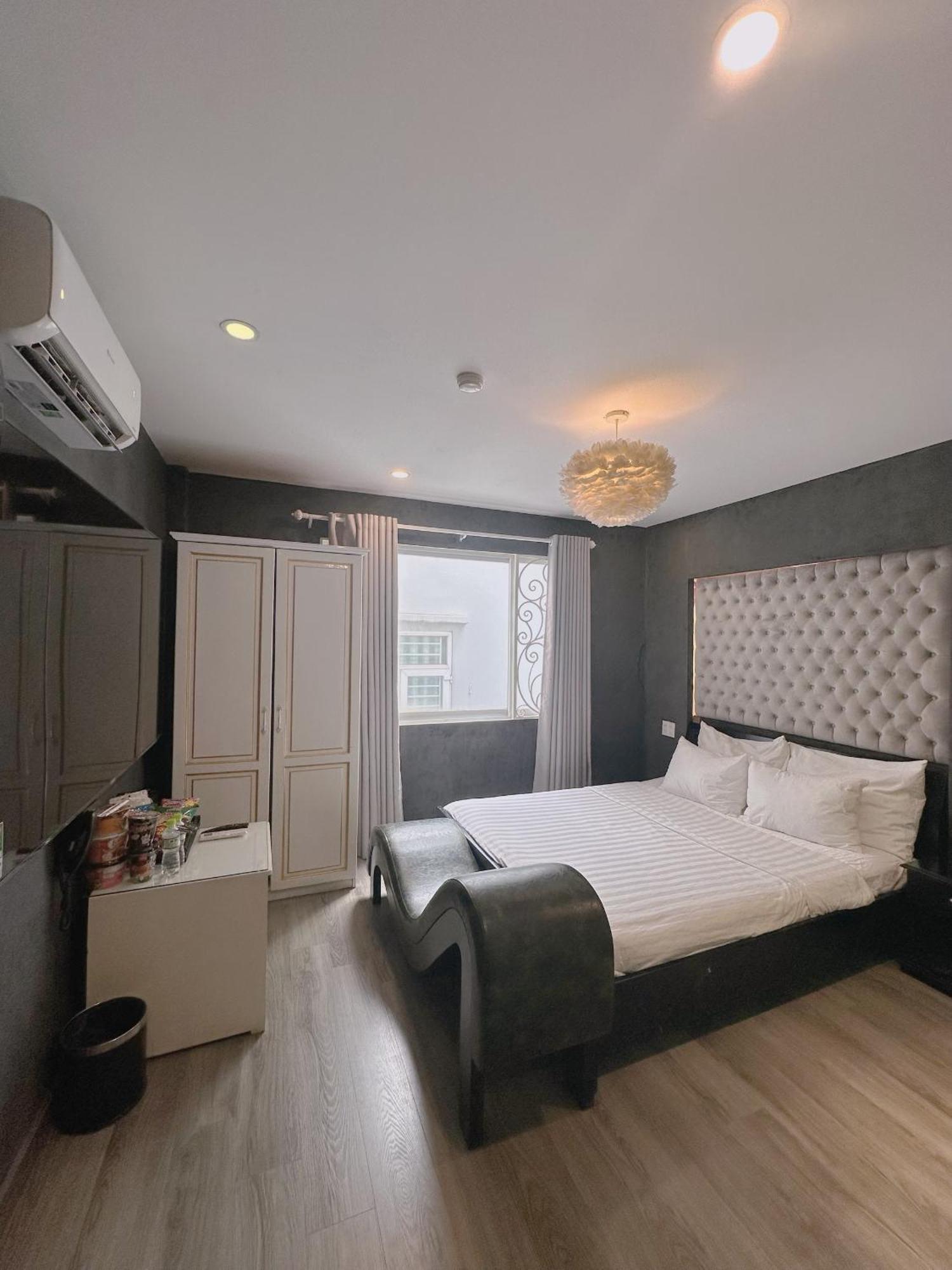 Hotel Galaxy