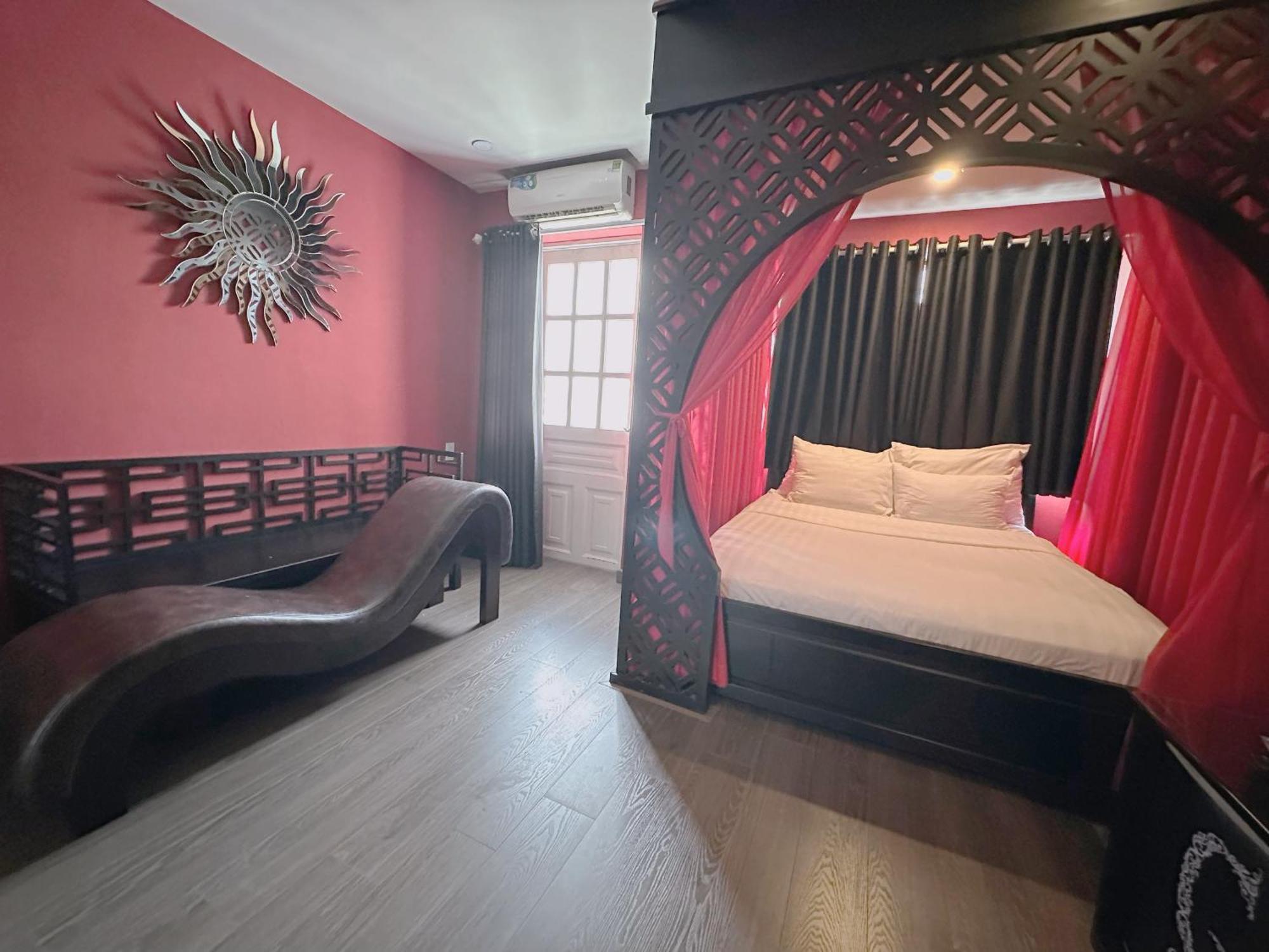 Galaxy Hotel 3*