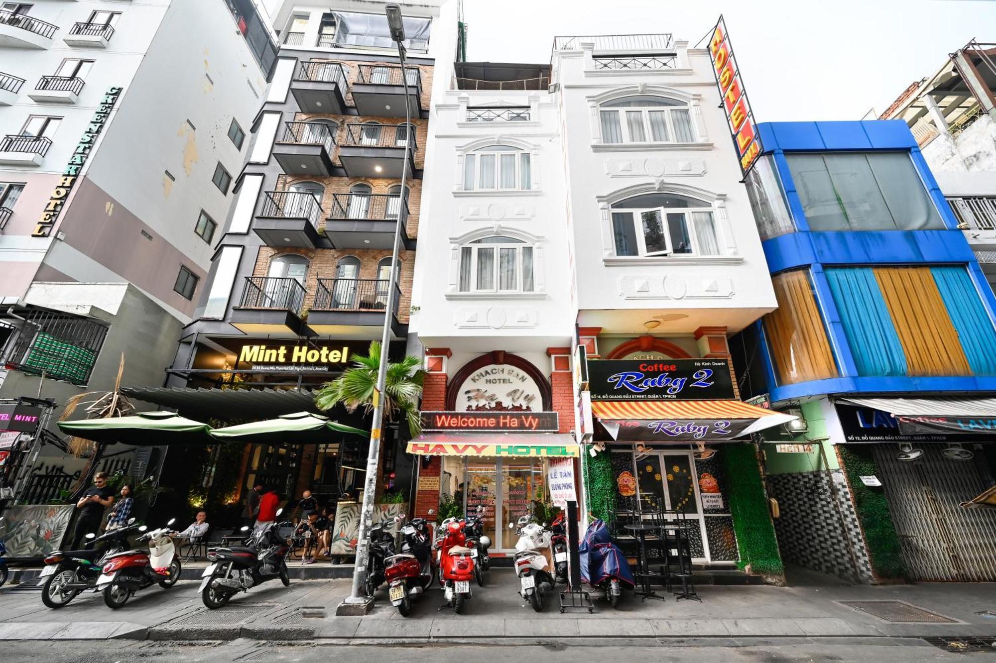 Ha Vy TP. Hồ Chí Minh