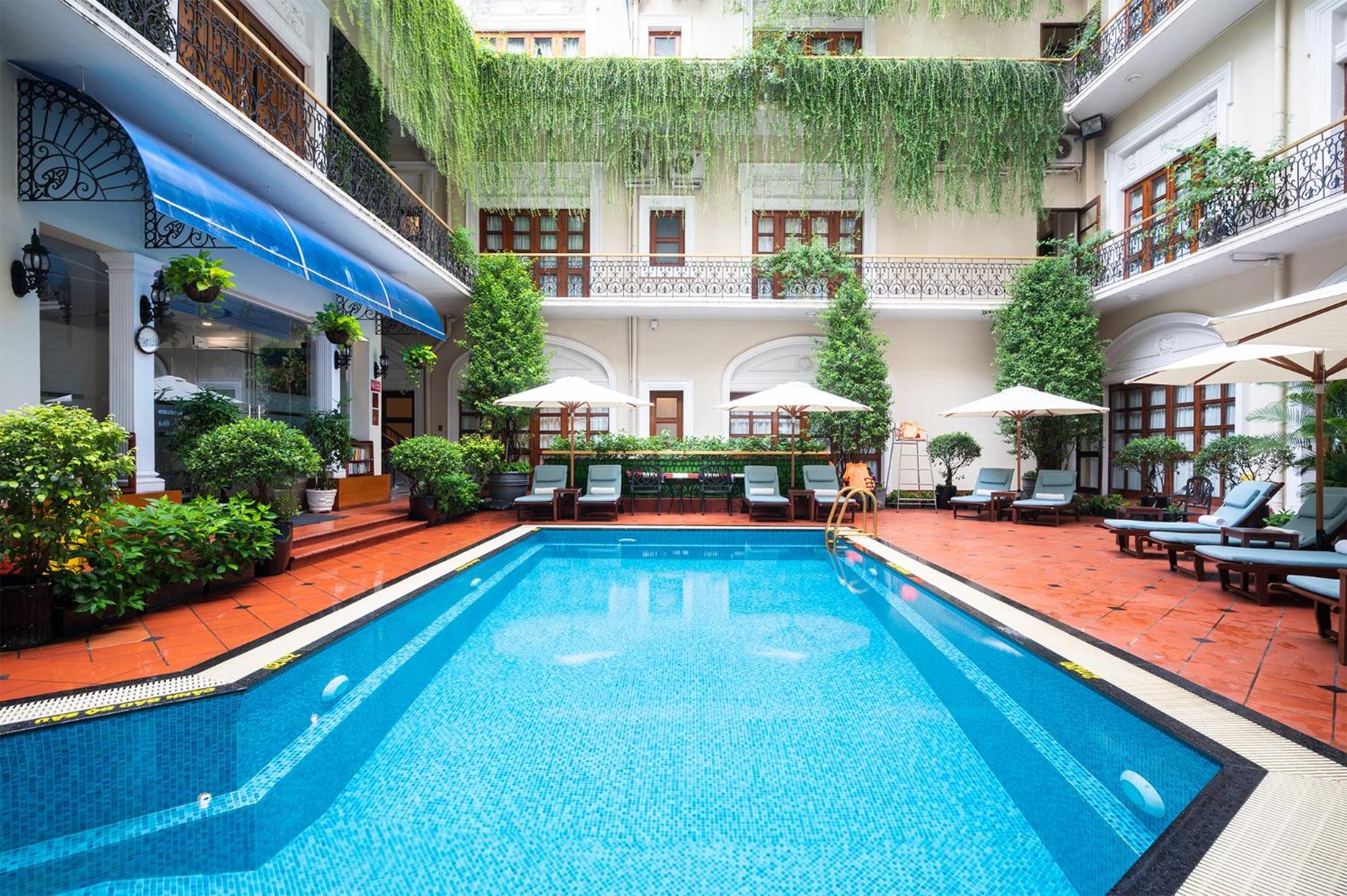 Majestic Saigon Hotel 5*
