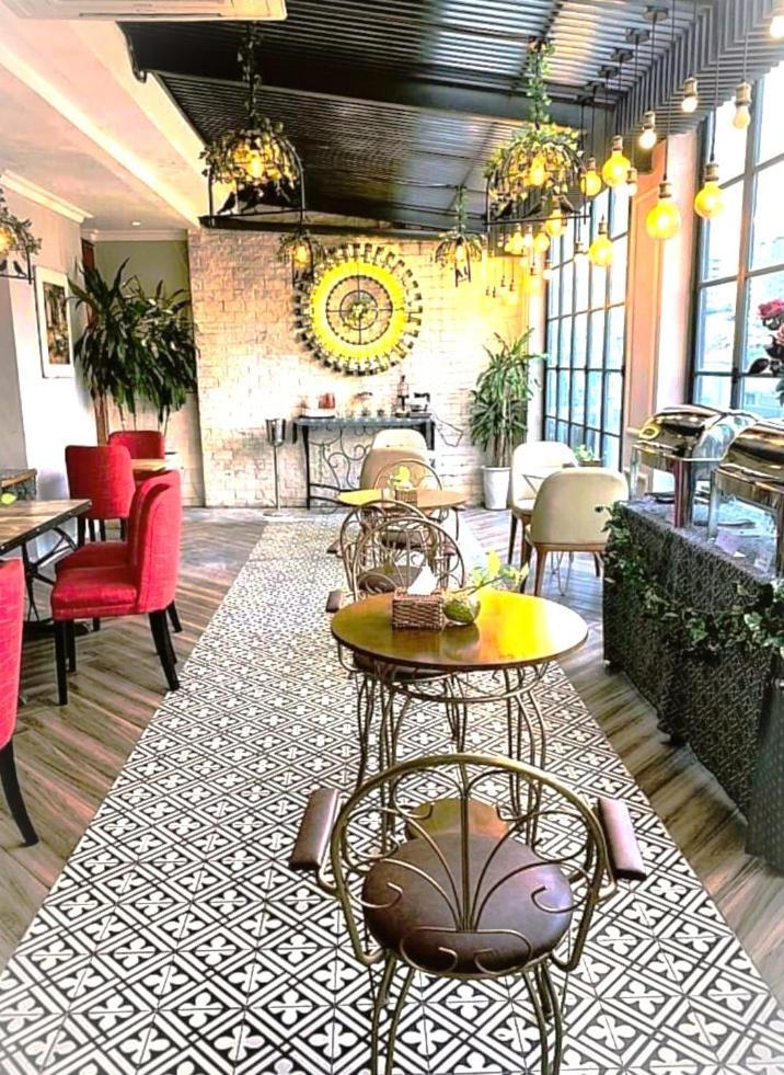 Sabina - Stellar Boutique 3* Ho Chi Minh City