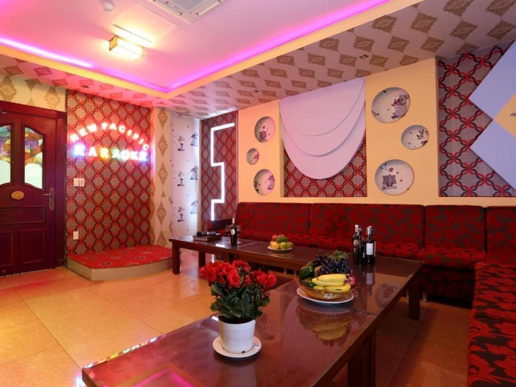 New Pacific Hotel