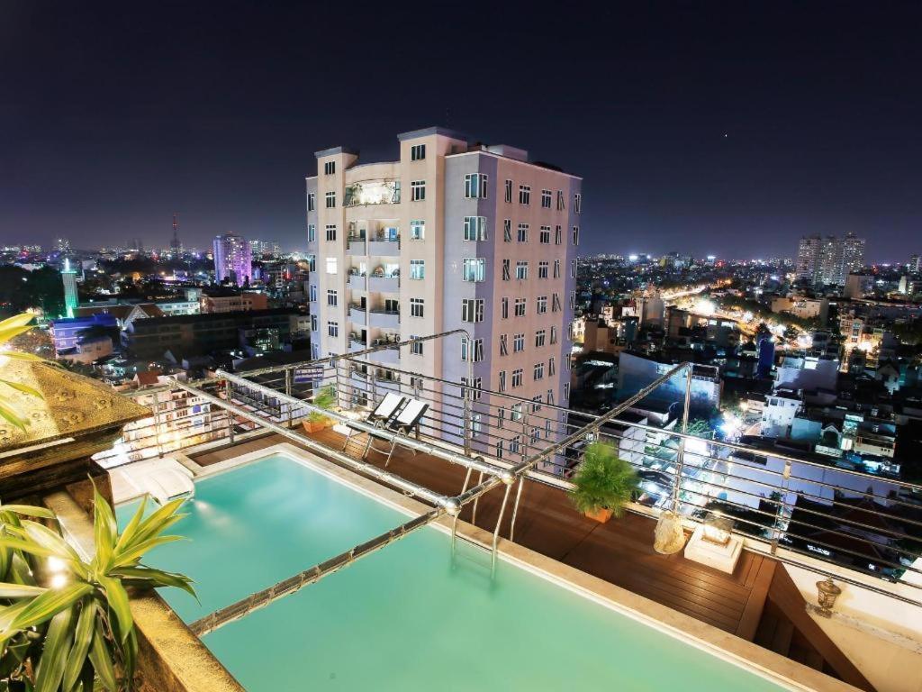 New Pacific Hotel