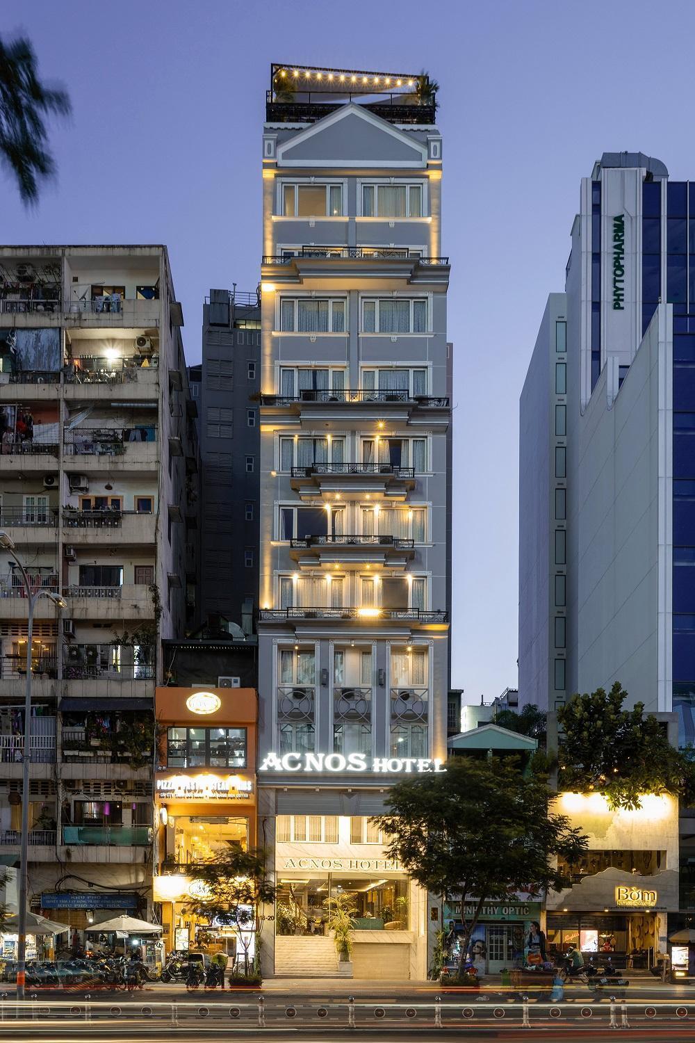 Acnos Hotel