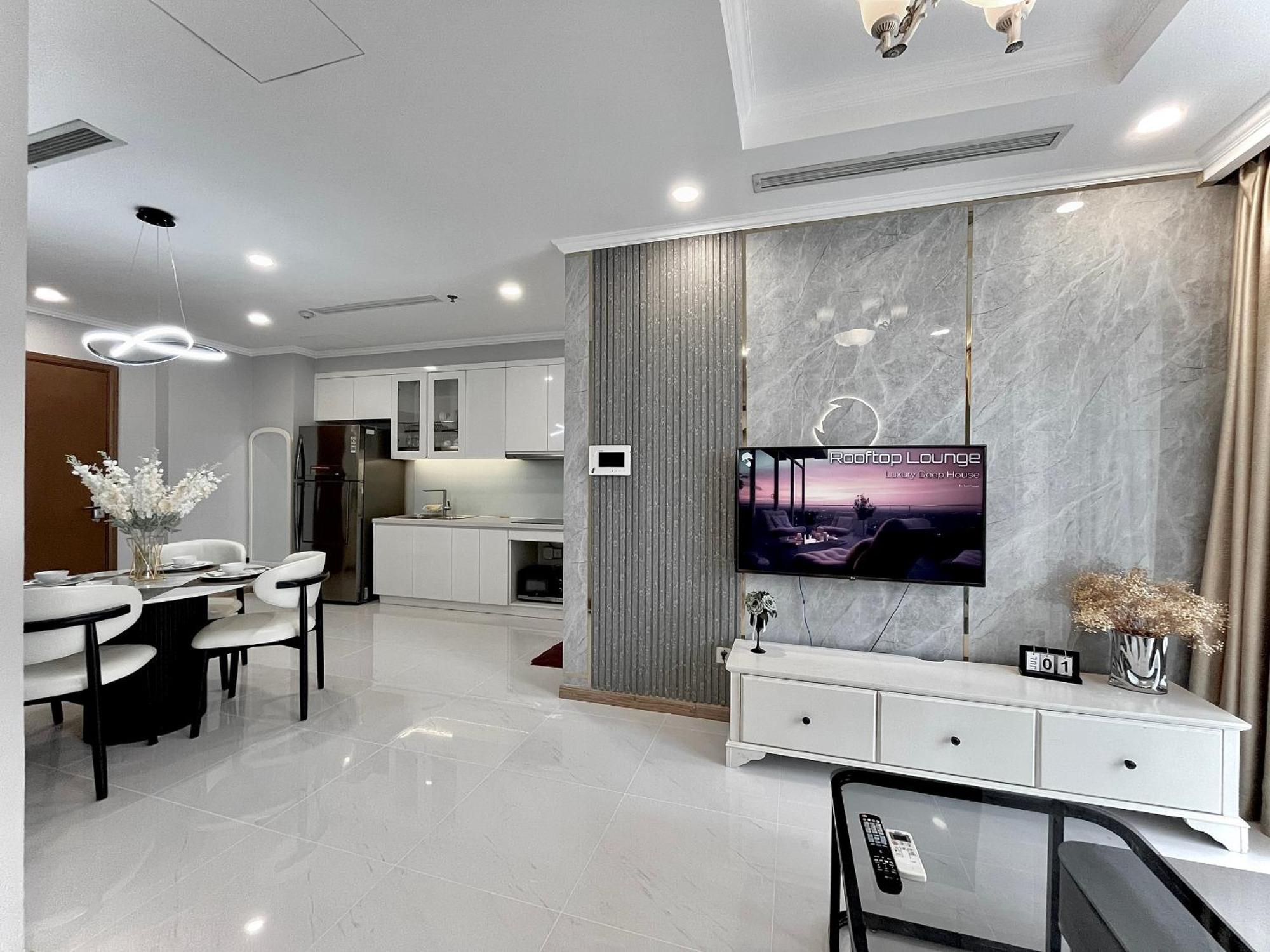 Landmark Luxury - Luna Pangsapuri *