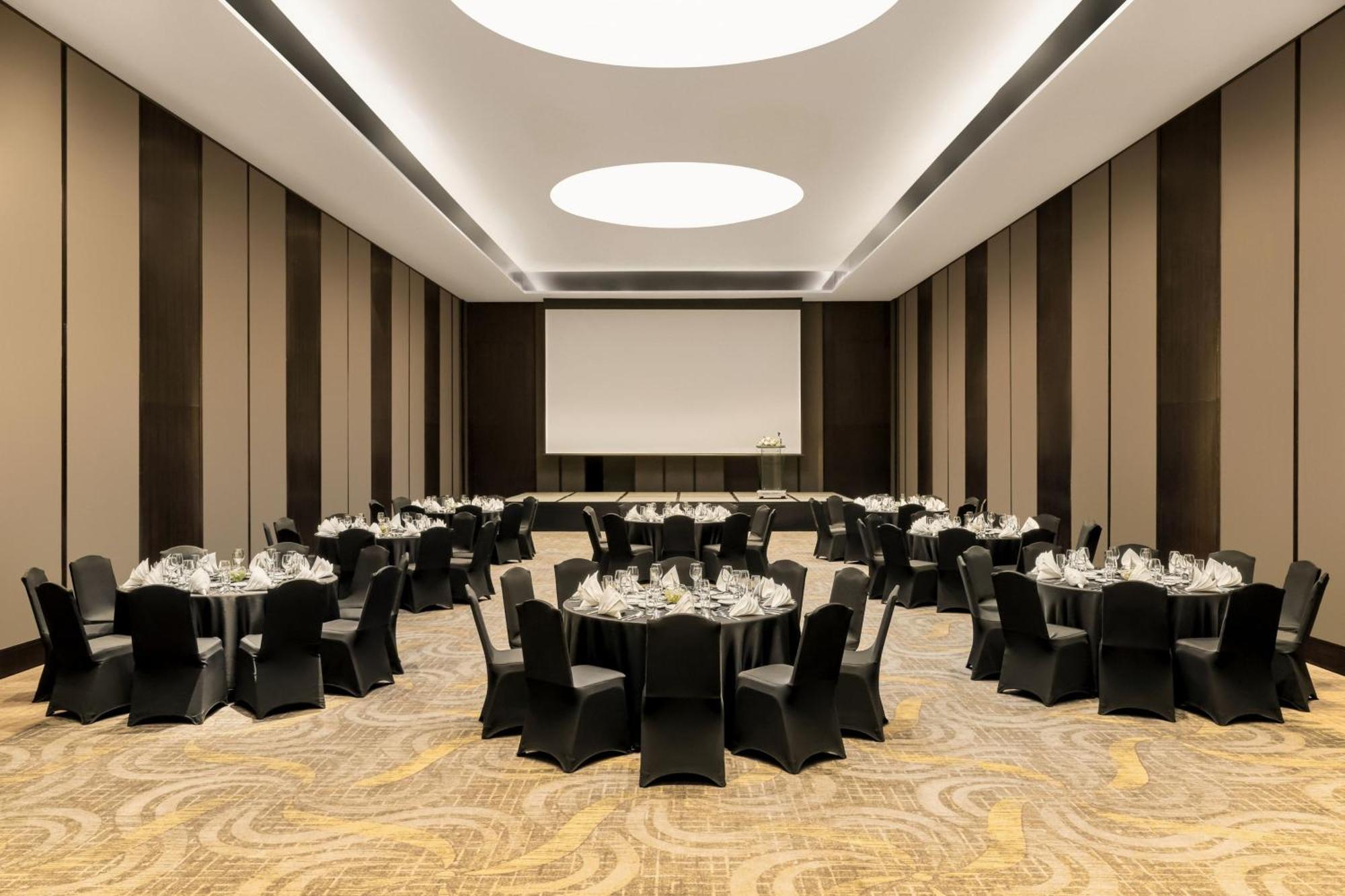 Sheraton Saigon Grand Opera 5* Ho Chi Minh City