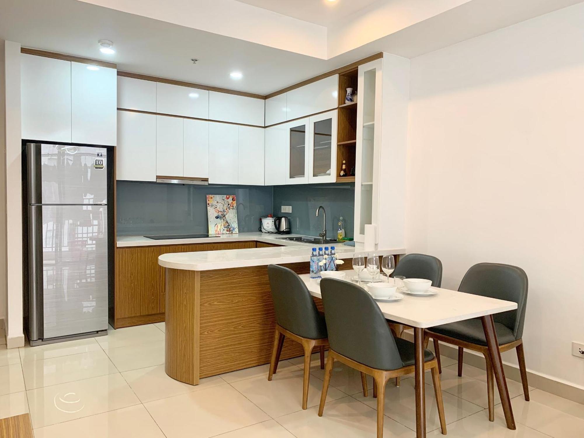 Apartment Golden Apartment- In Central-balcony-all New Ho Chi Minh City