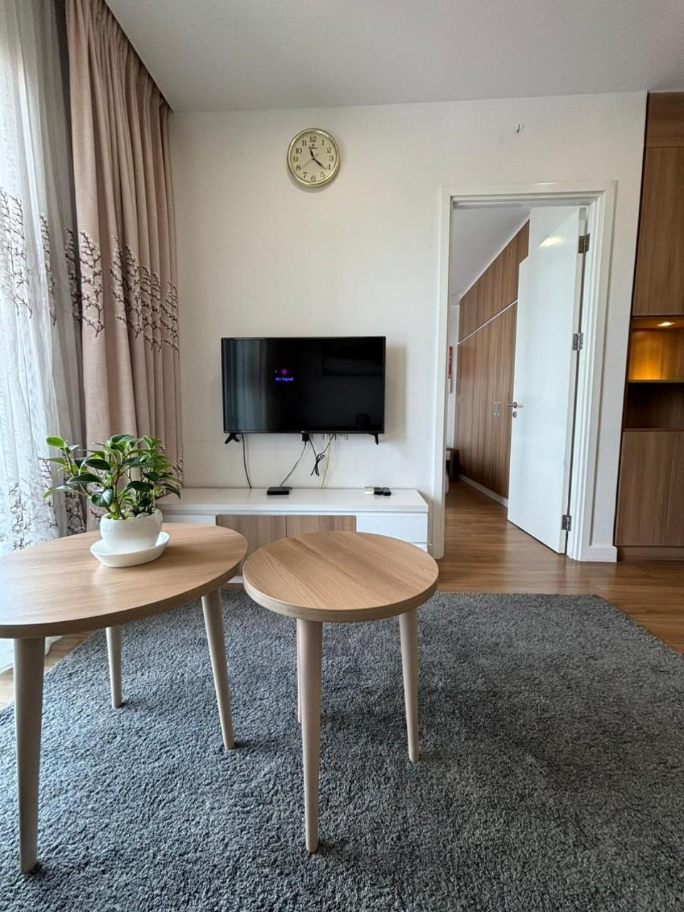 Apartment Ho Dich Vu Republic Plaza,tan Binh, Mien Phi Ho Boi, Phong Gym, Day Du Tien Nghi, Wifi Toc Do Cao Ho Chi Minh City