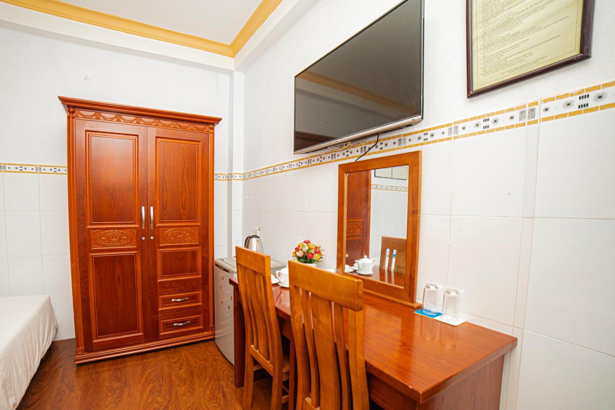 Diamond Cmt8 - Gan Am Thuc Dem Sai Gon 2* Ho Chi Minh City