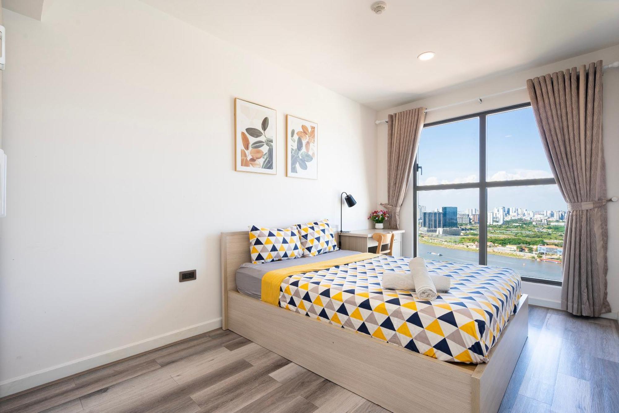 Saigon Royal - 2br River View - Hana 25 Floor Apartment