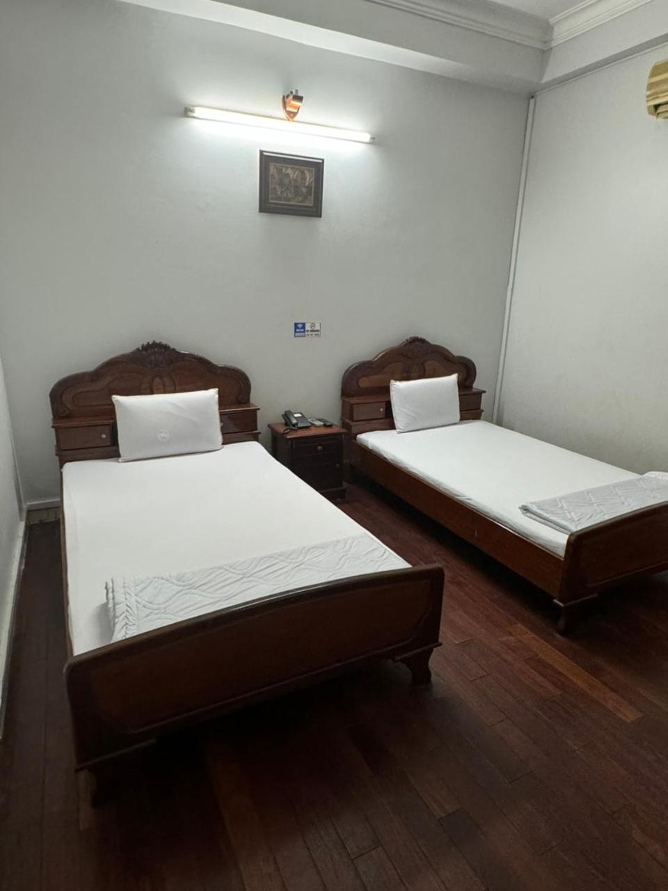 Hotel Song Cau 2*