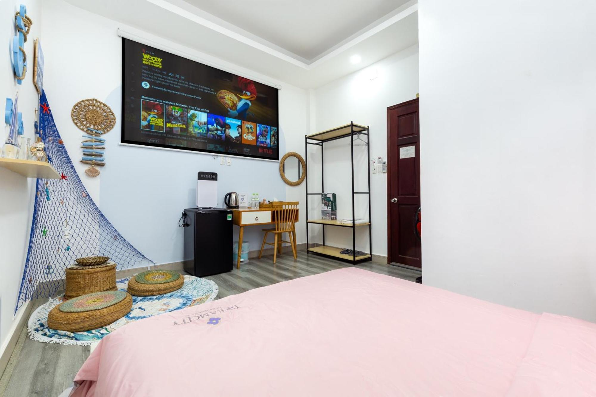 Homestay Namistay With Smarttv & Netflix *