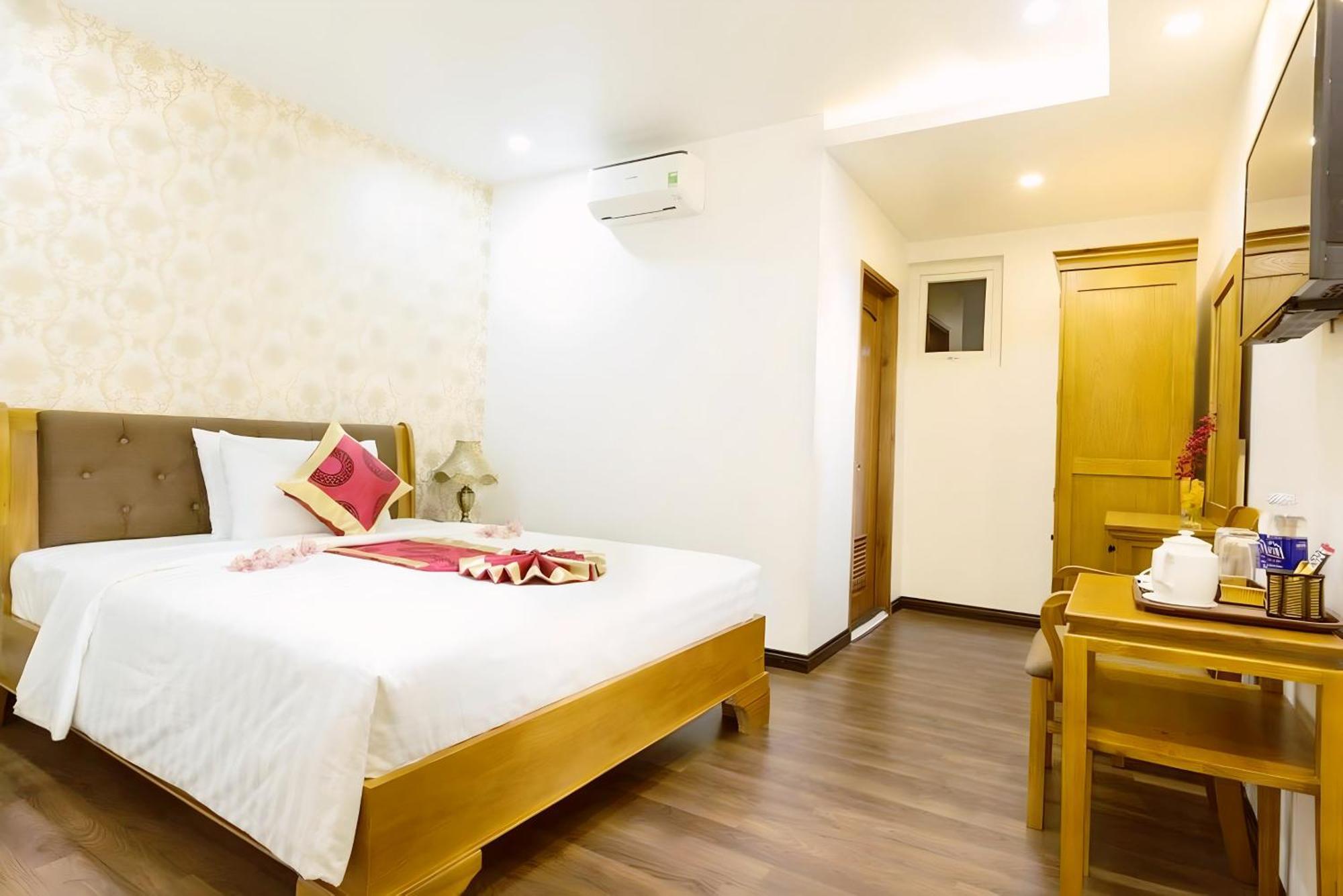Hotel The Airport 3*