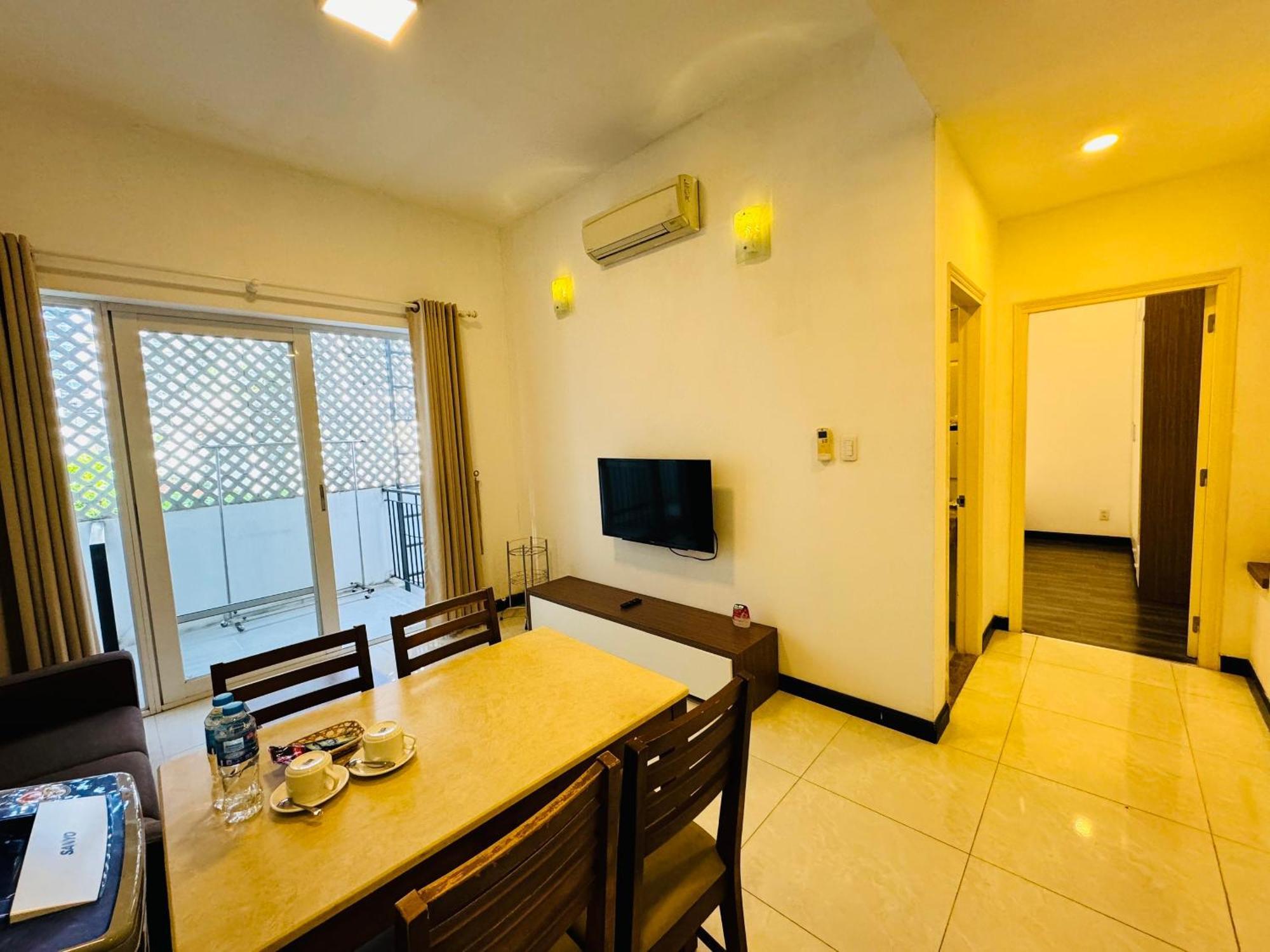 Pearl Service Apartment