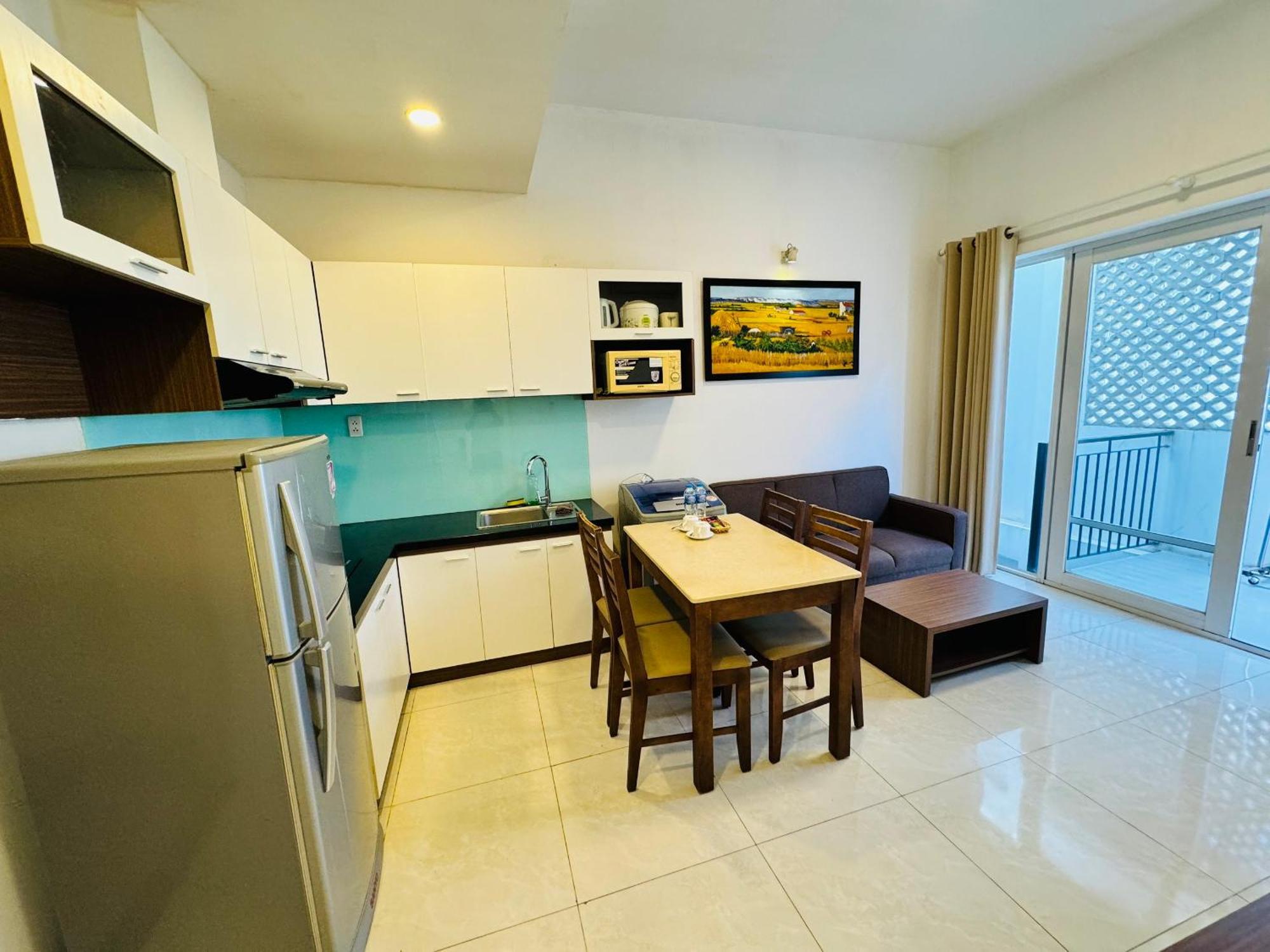Pearl Service * Ho Chi Minh City