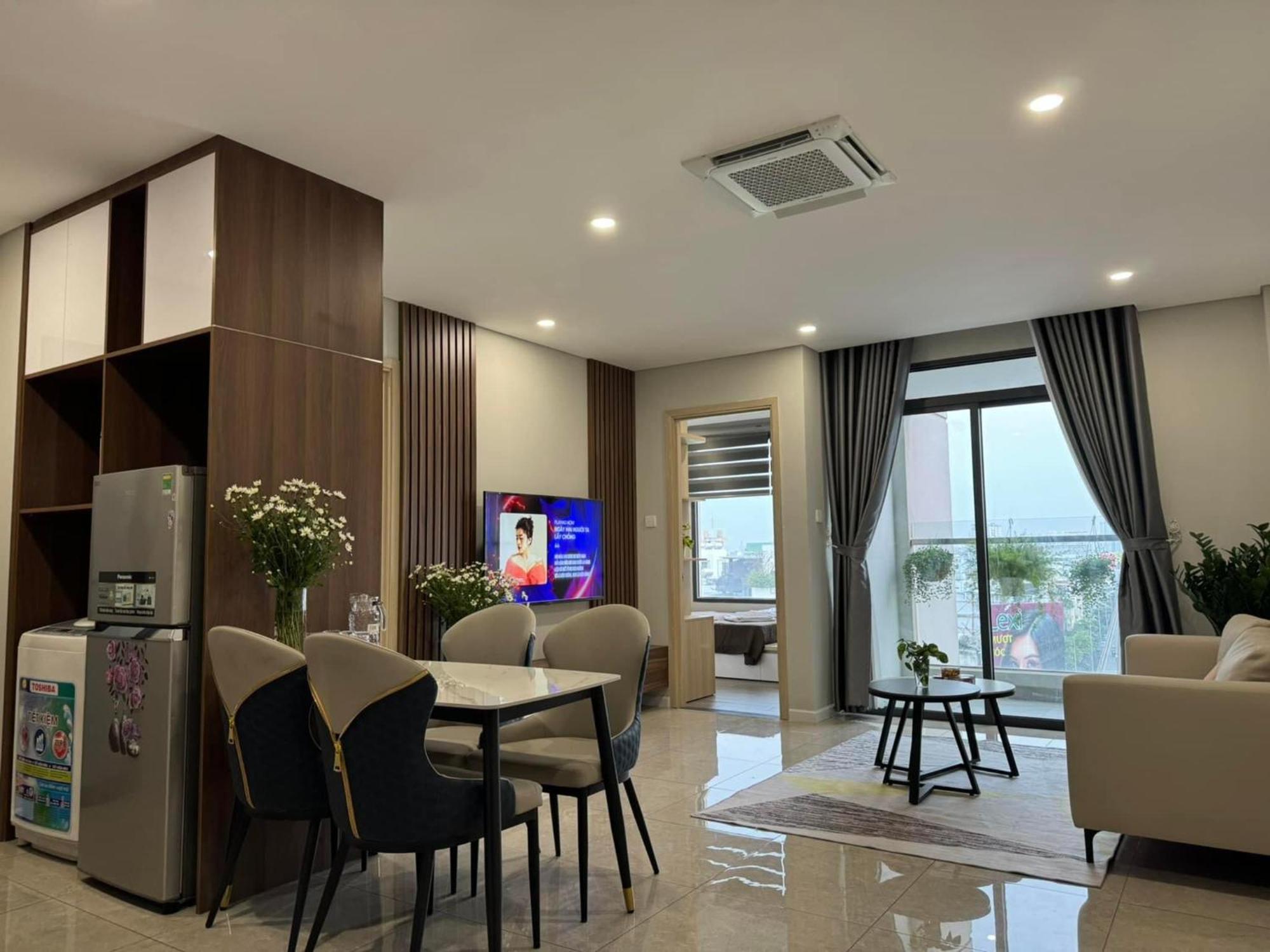 Ho Tai Chung Cu 98 Vinh Hoi - Quan 4 - Thanh Pho Ho Chi Minh City