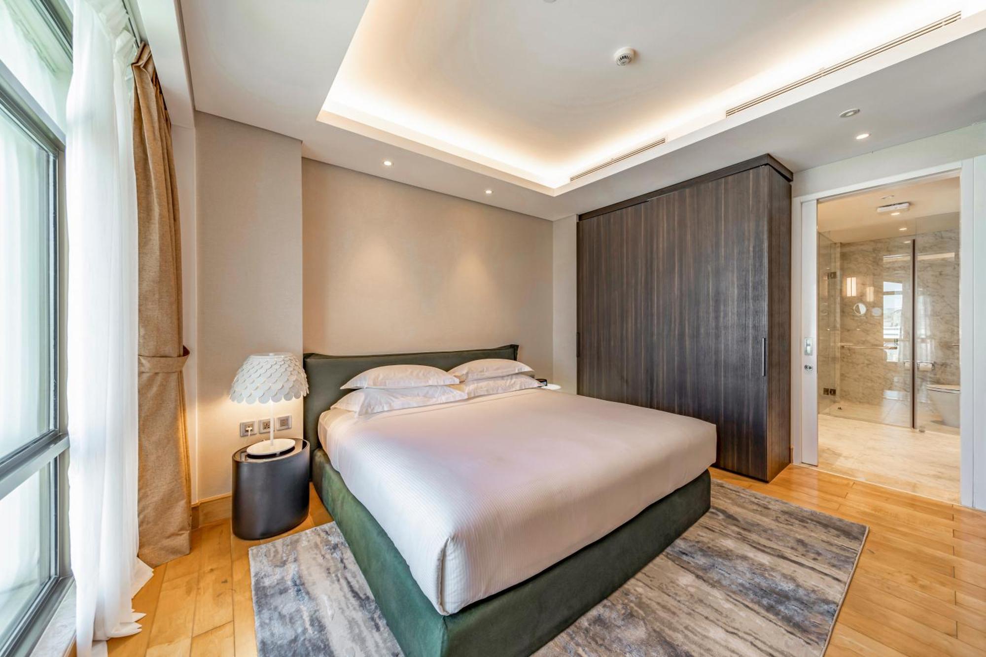Sherwood 5*