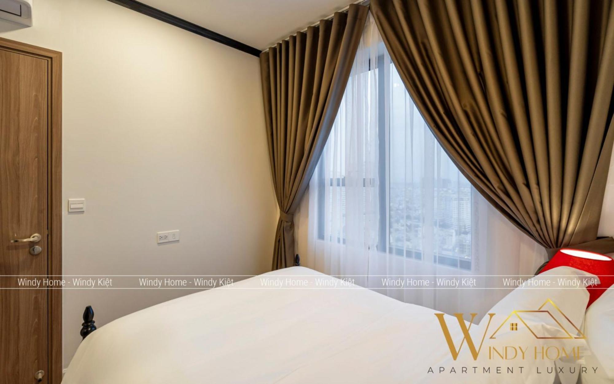 Soho Central - City View - District 1 Aparthotel