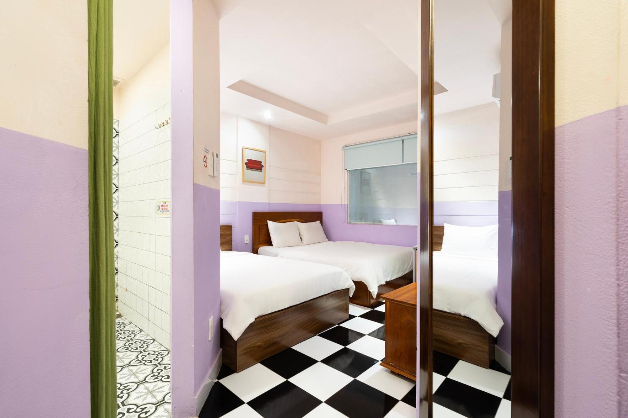 Hotel Ahu & Ho Chi Minh City