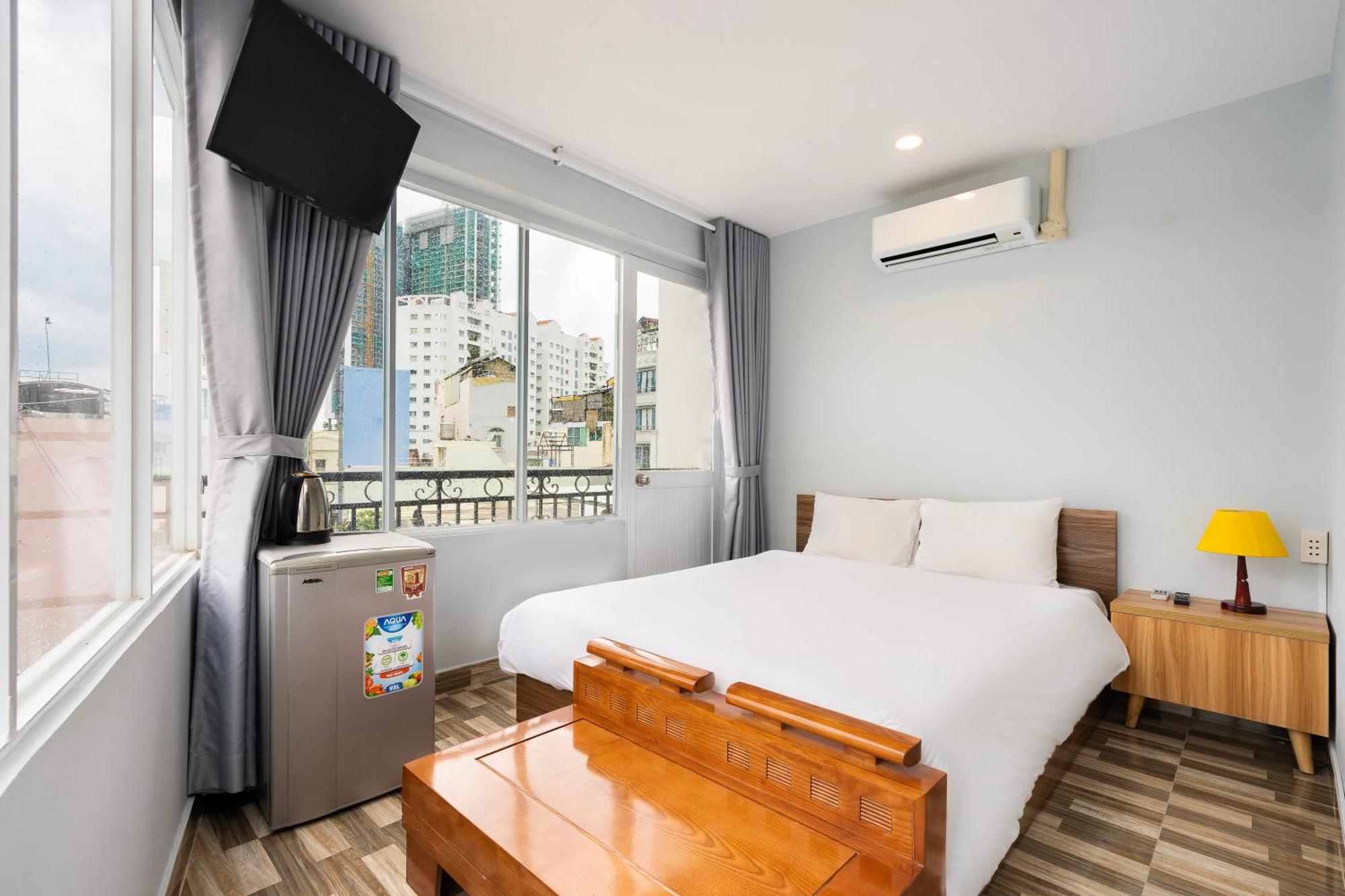 Ahu & Ho Chi Minh City