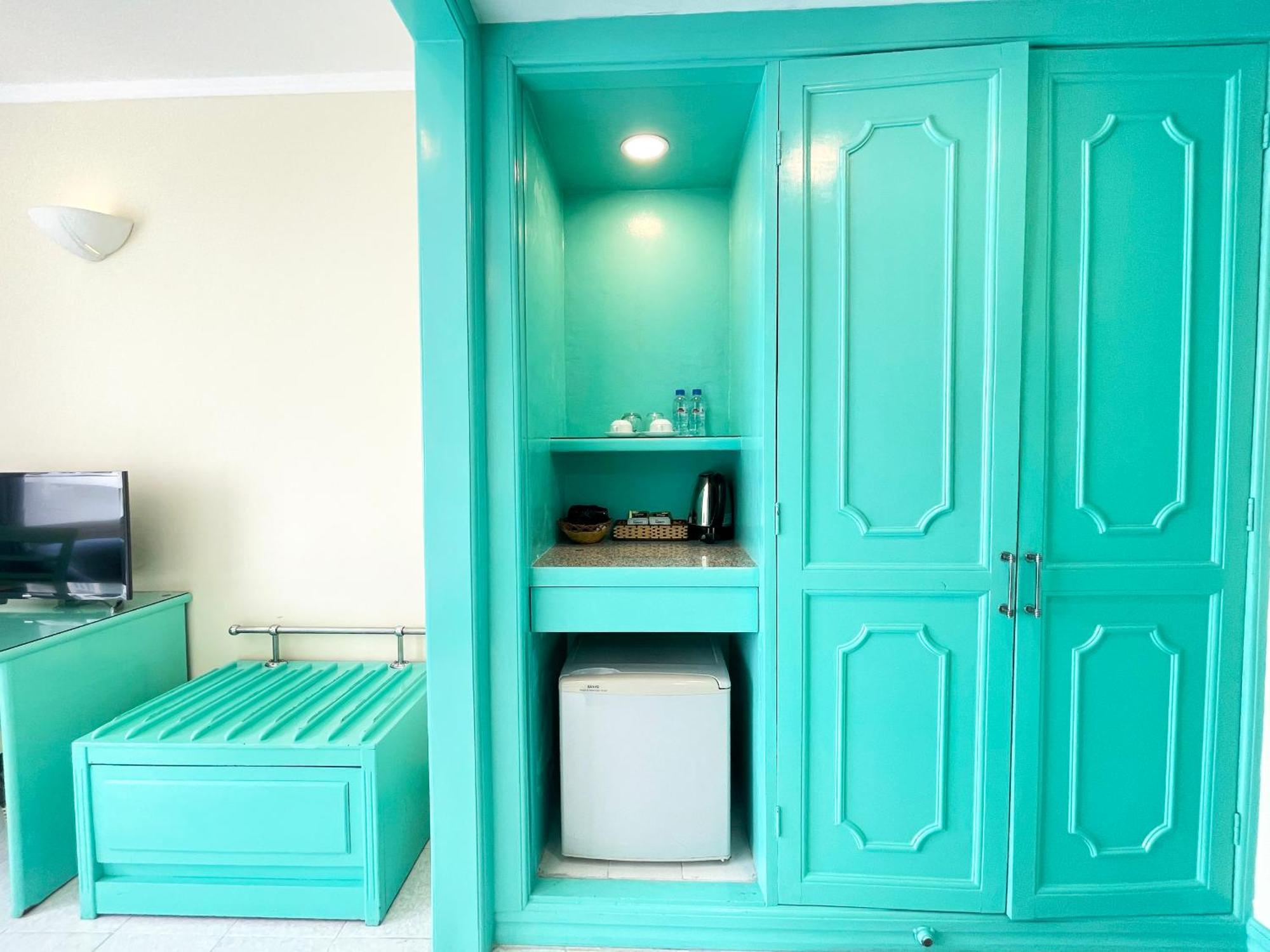 Bat Khách sạn 3*