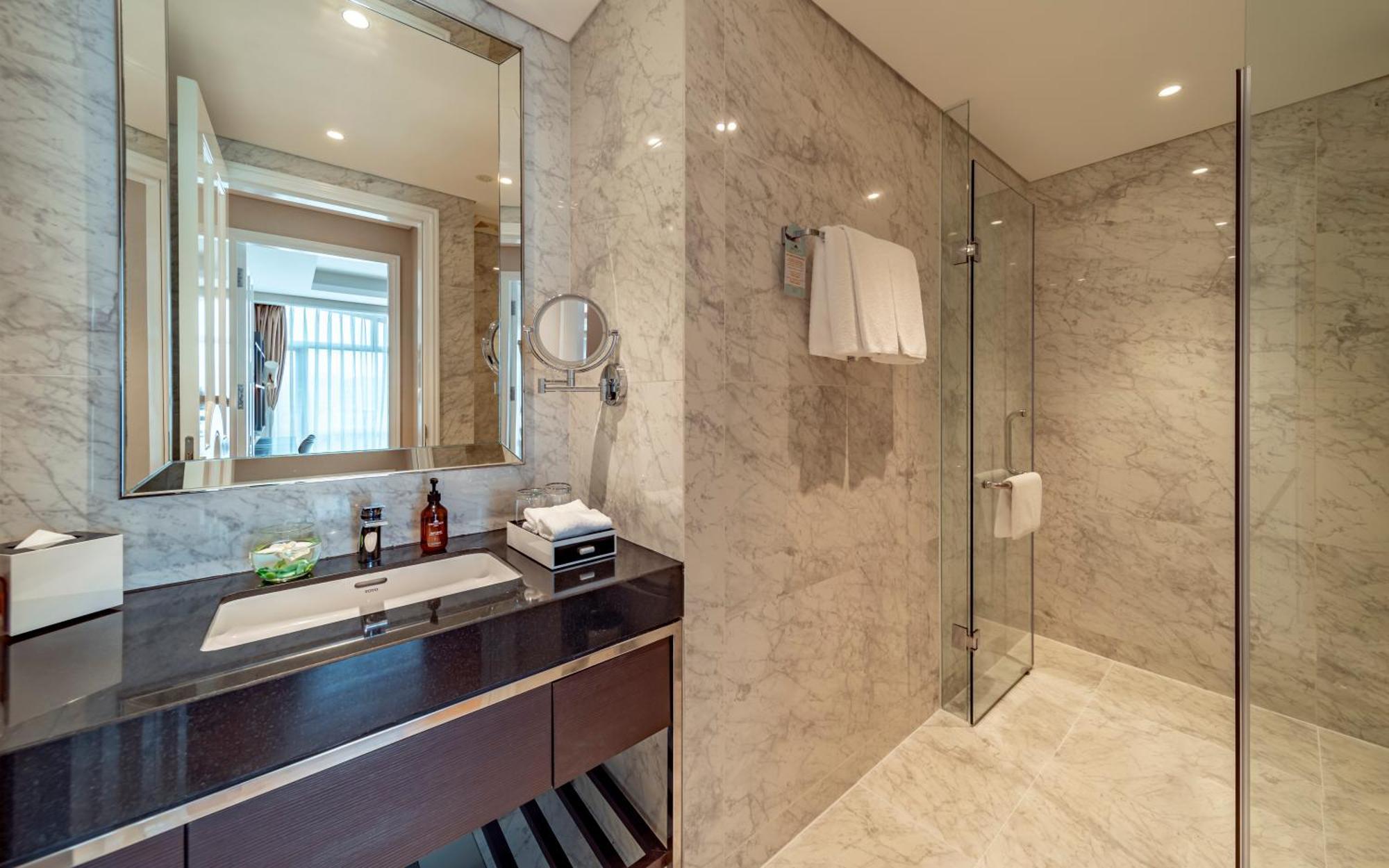 Sherwood 5*