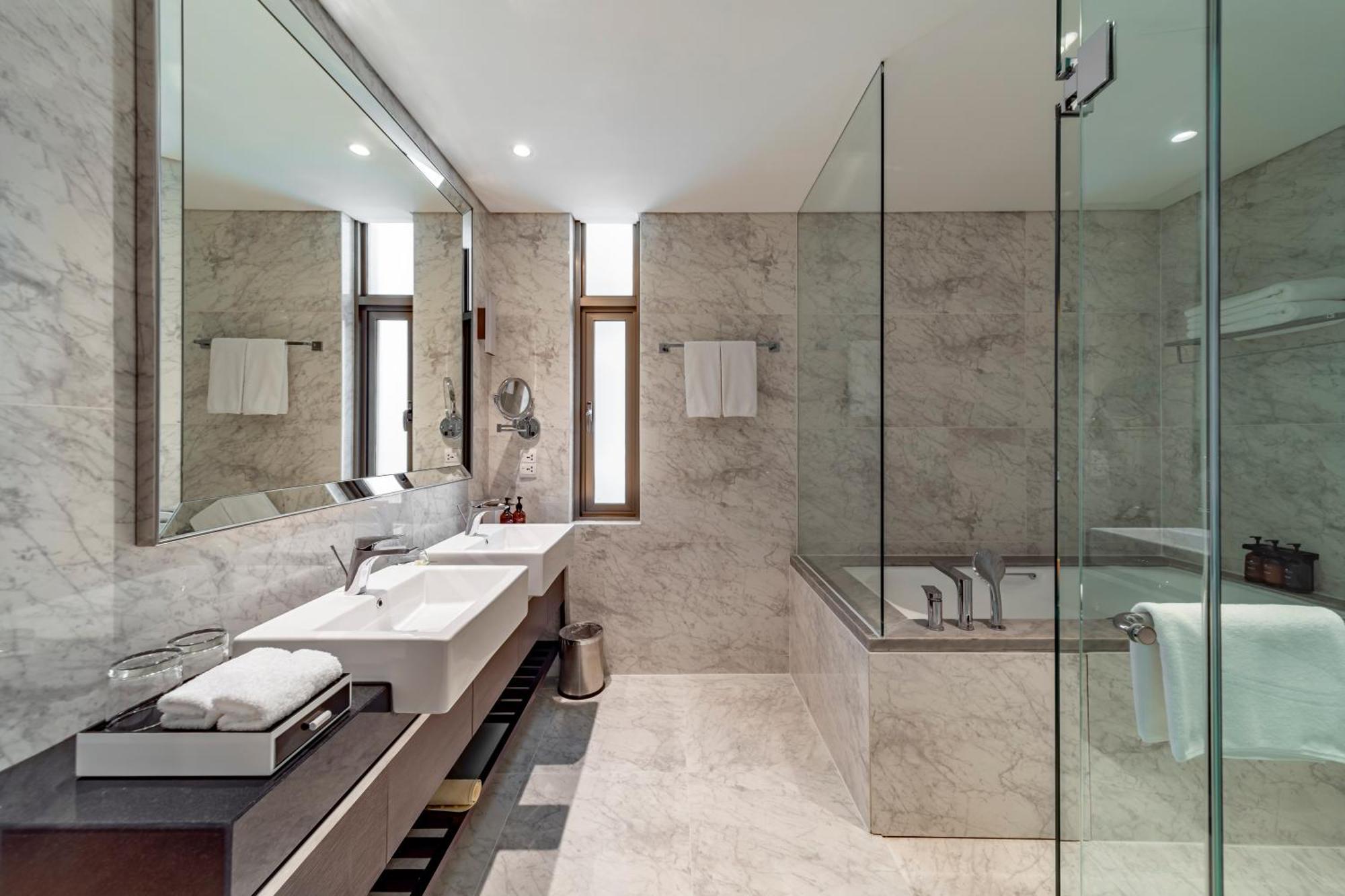 Sherwood Aparthotel 5*