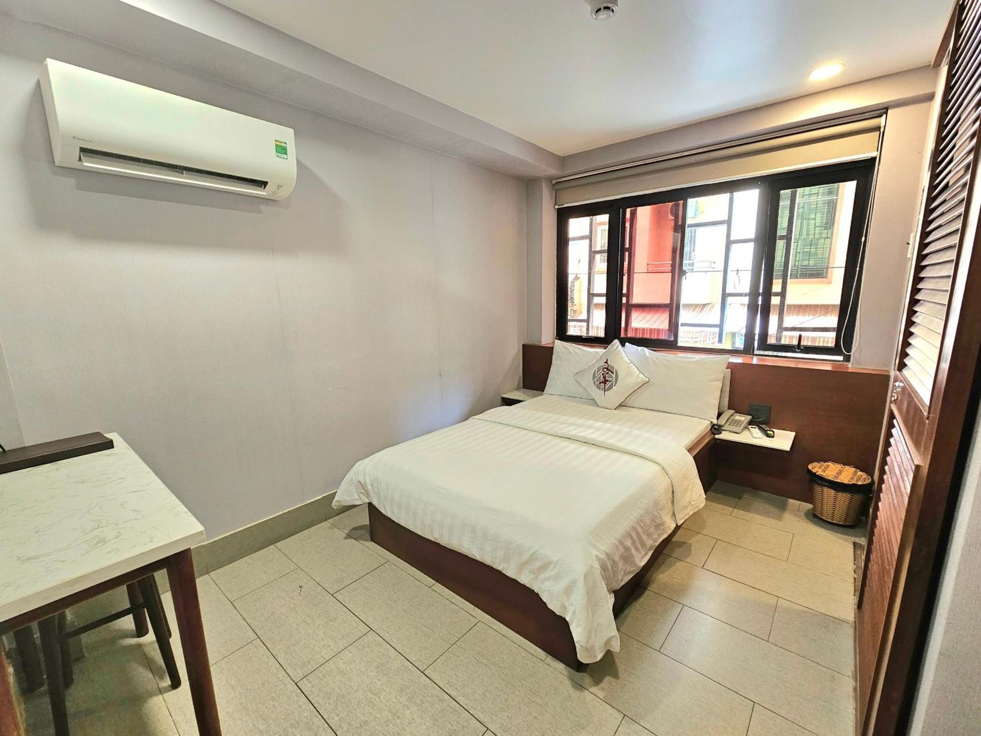 Hoa Hotel Ho Chi Minh City
