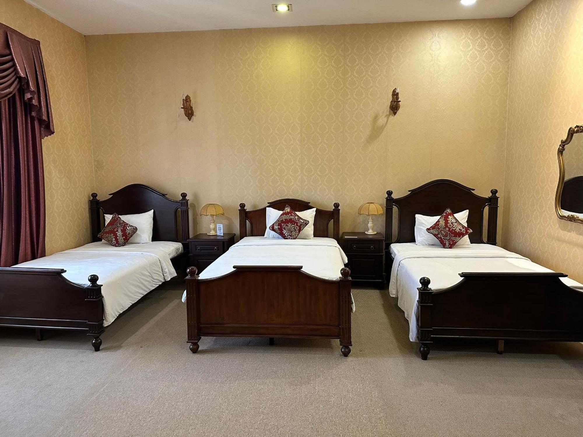 Hidden Mansions Saigon Resort 4*