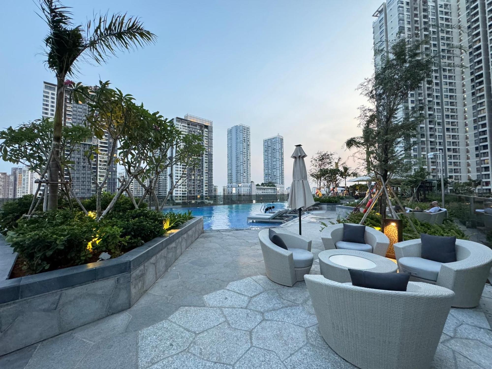 Luxury Condotel In Lumiere Riverside *