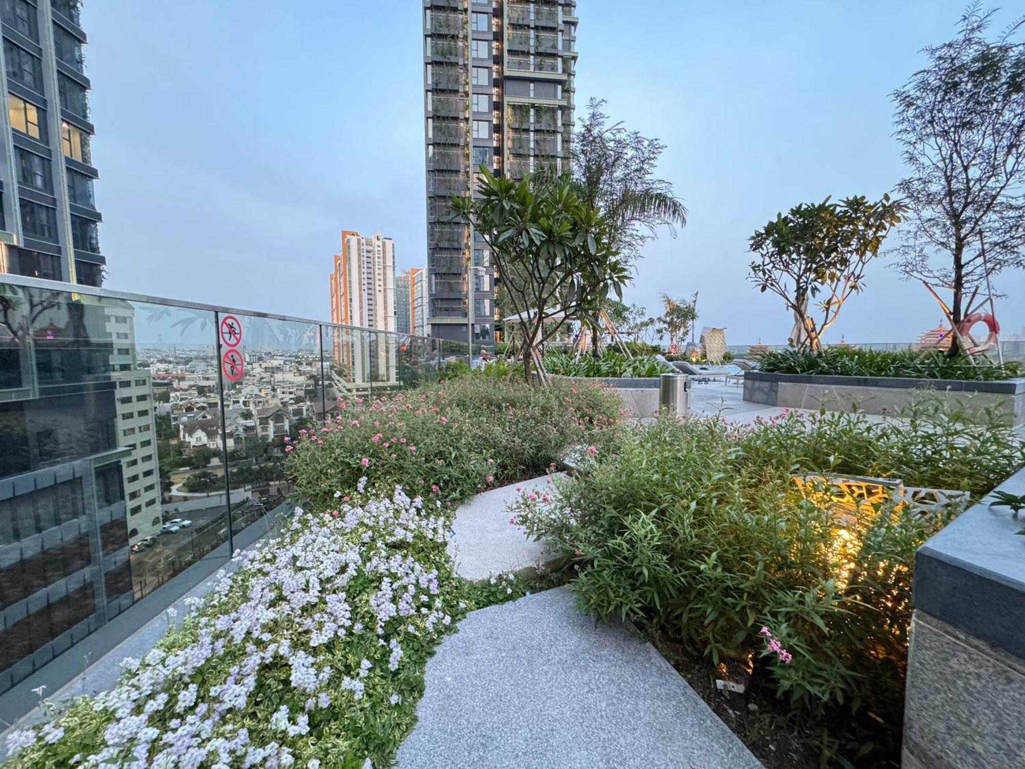 Luxury Condotel In Lumiere Riverside *
