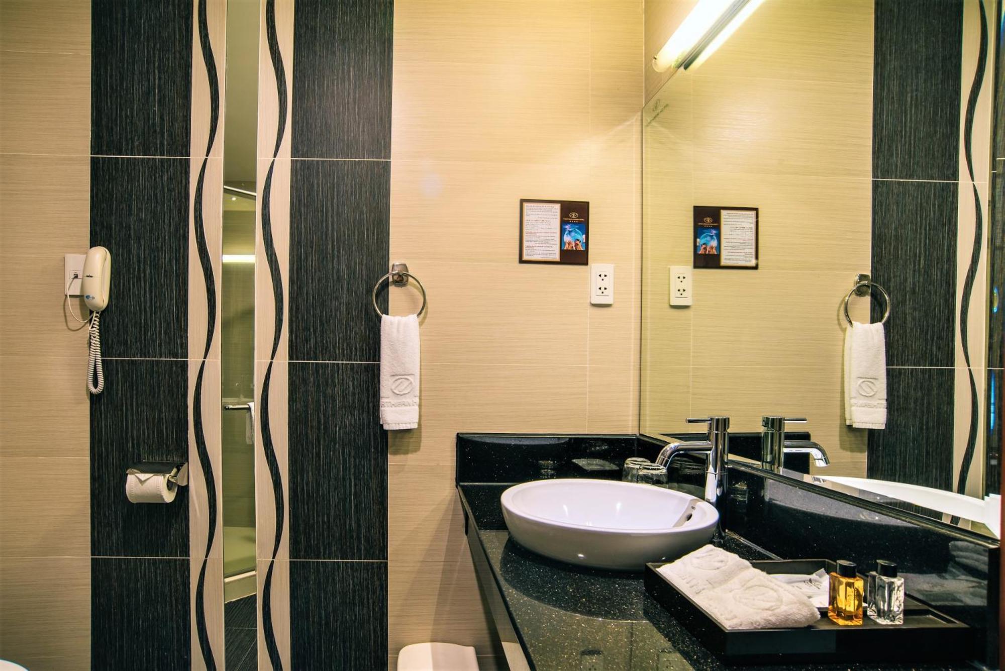 Kin Thi Sach Hotel 4*