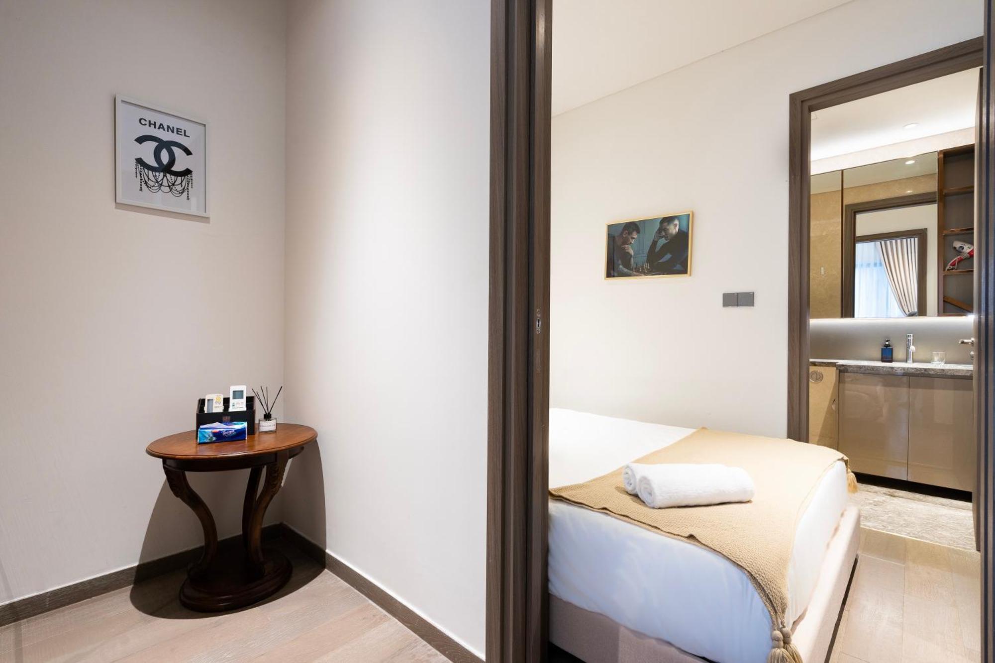 Happy High-end - Central, Whole City View & Infinity Pools - The Marq Apartment Ho Chi Minh City