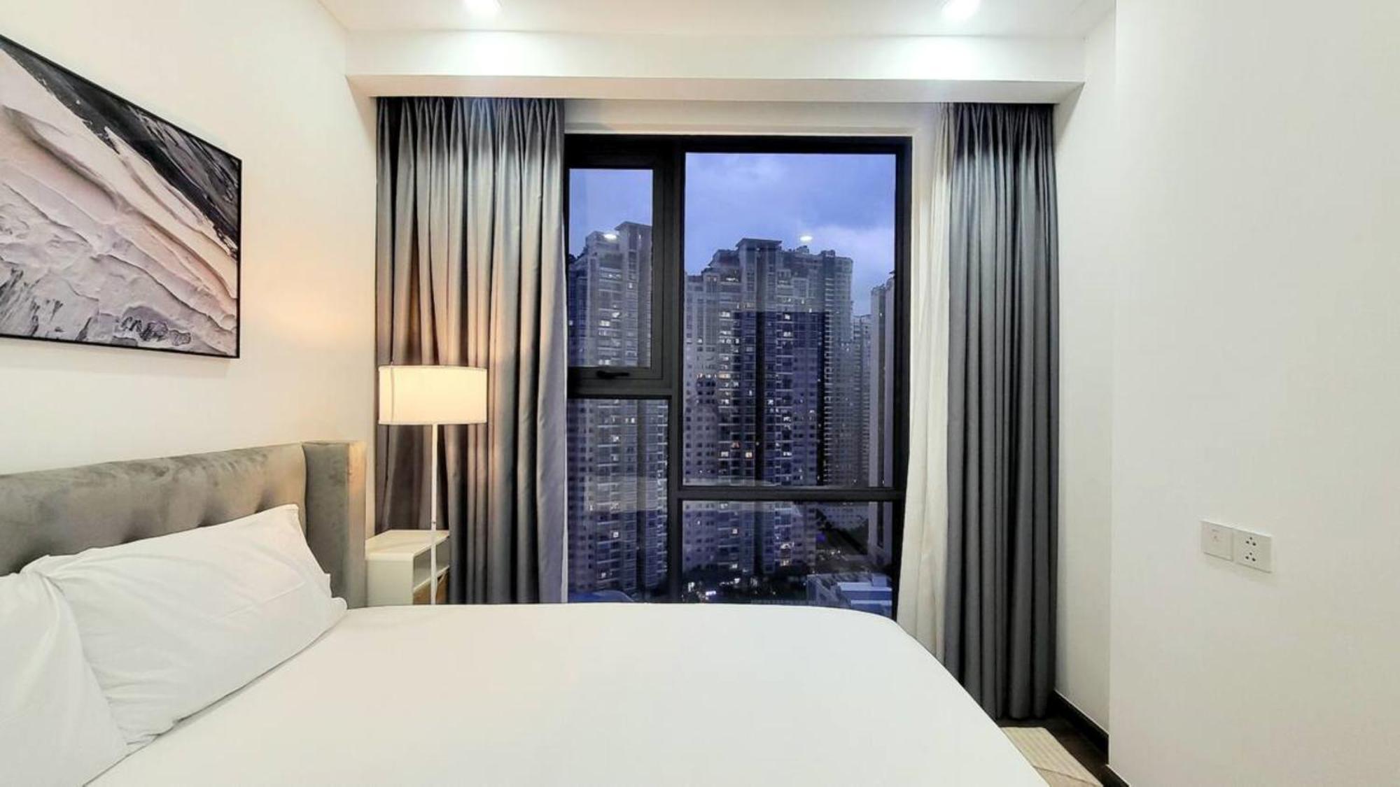 Gem - The Manor Apartment