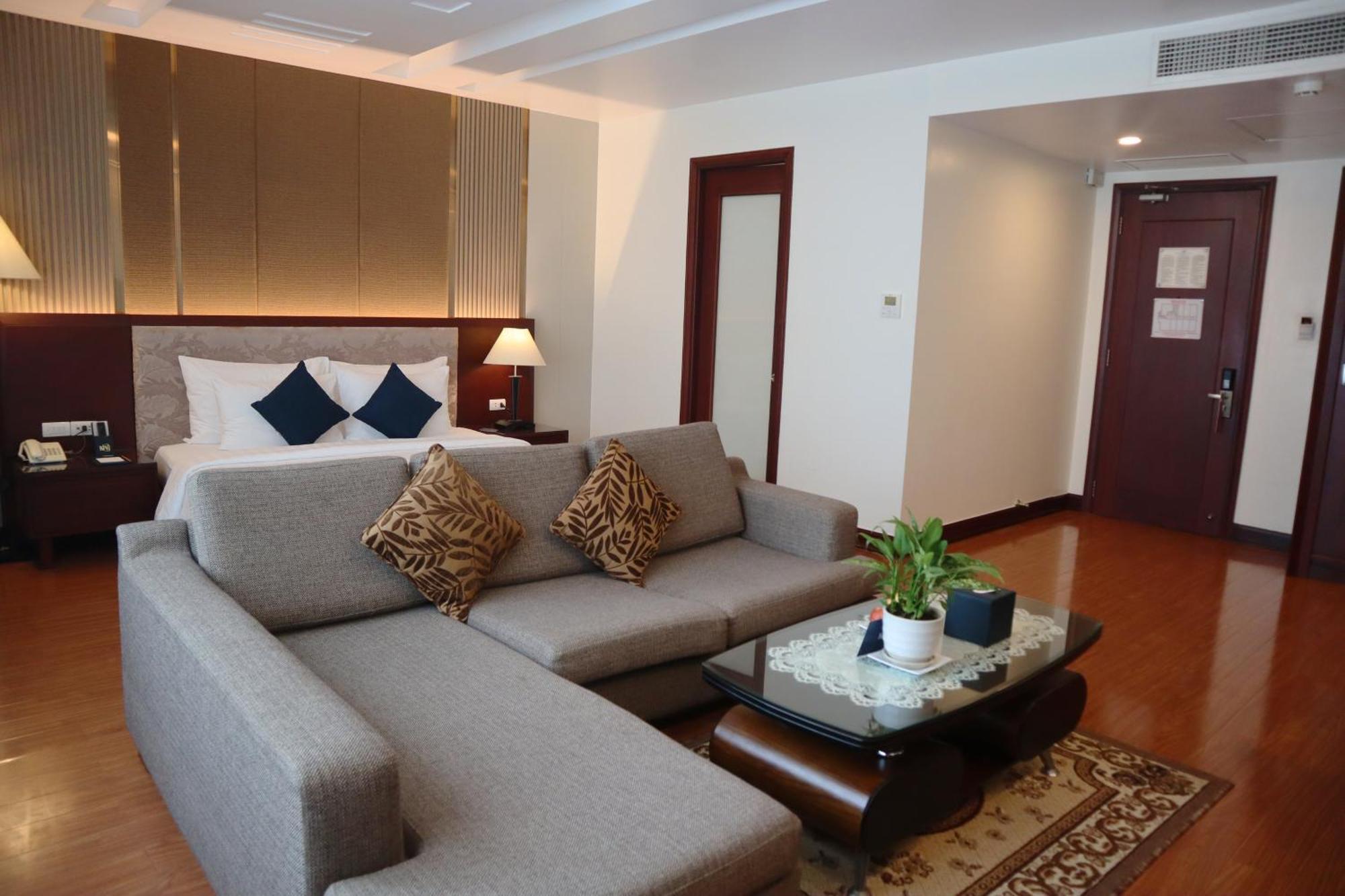 Hotel Kin Thi Sach