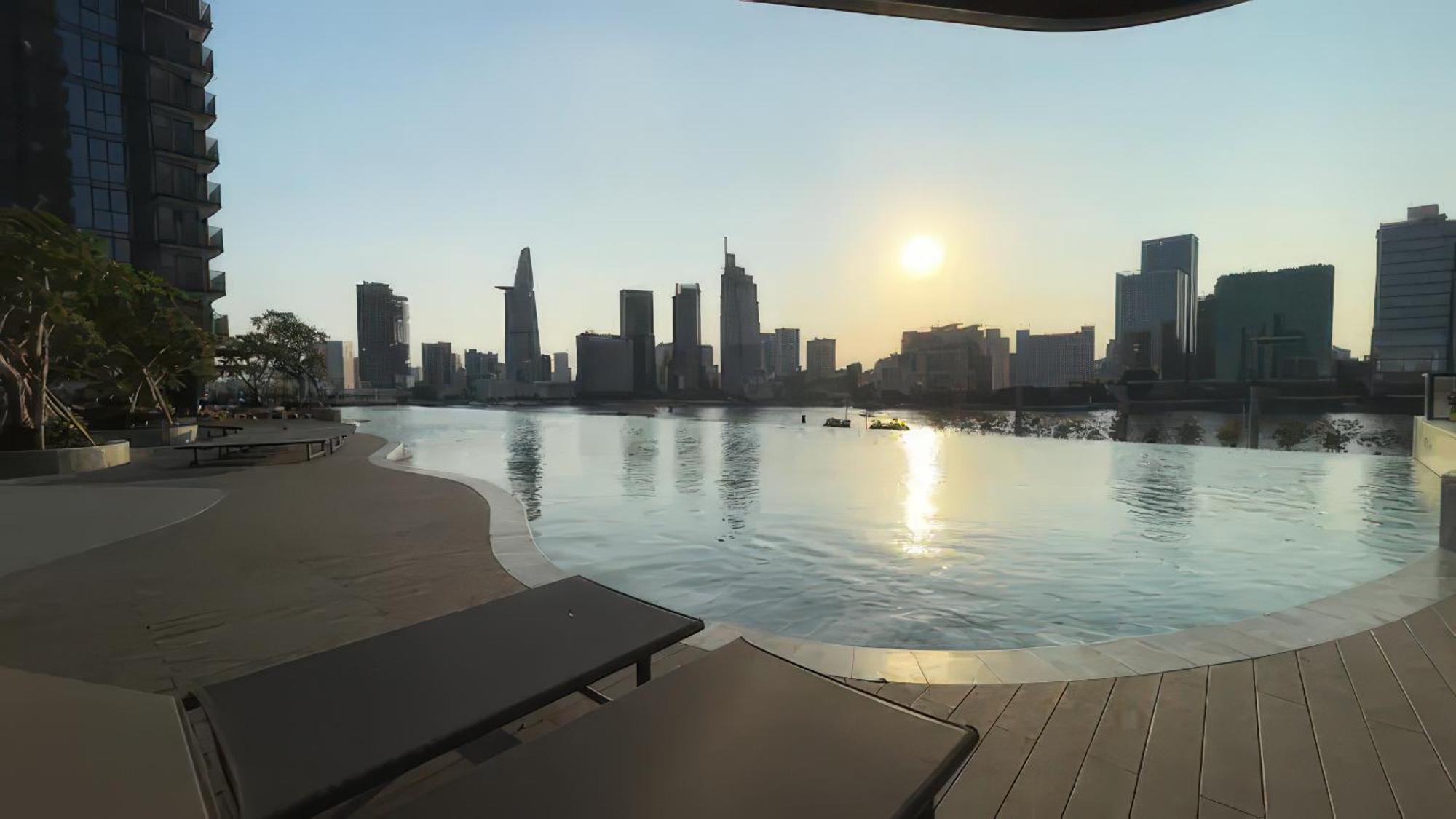Apartment The Opera - Luxury Infinity Pool&sauna