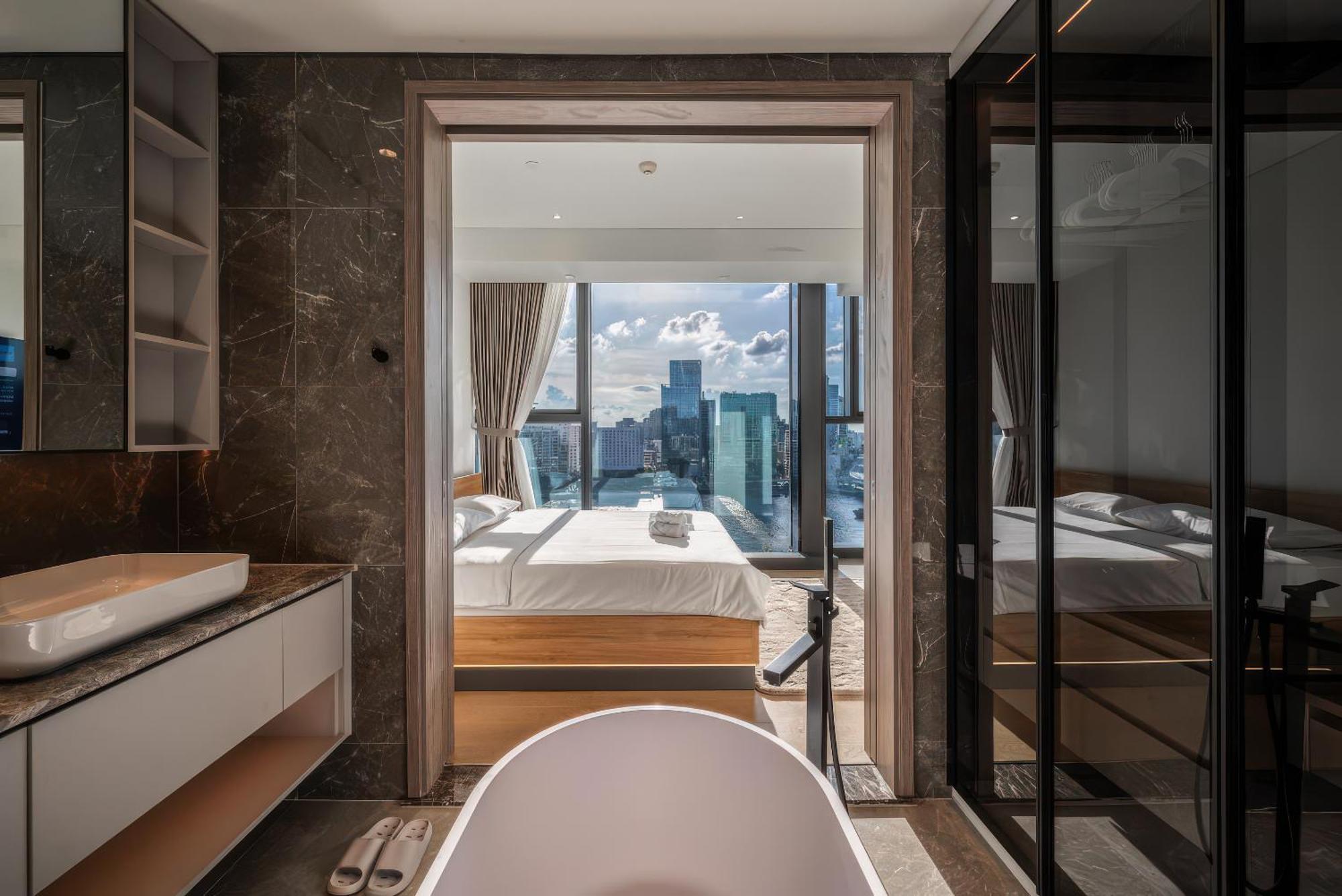 Apartment The Opera - Luxury Infinity Pool&sauna *
