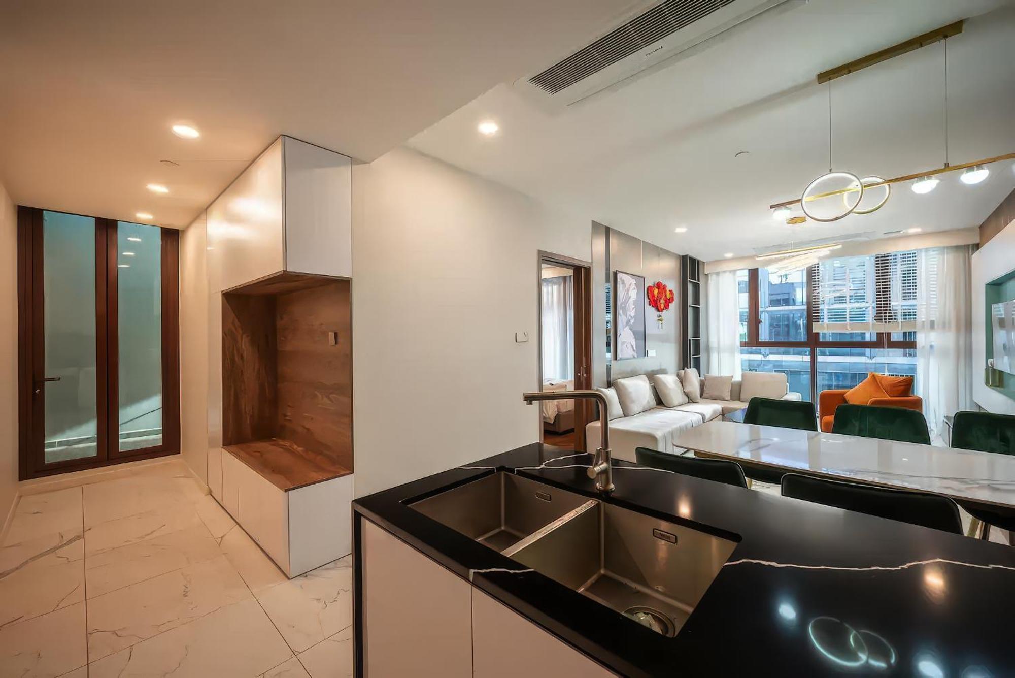 The Opera - Luxury Infinity Pool&sauna Apartment Ho Chi Minh City