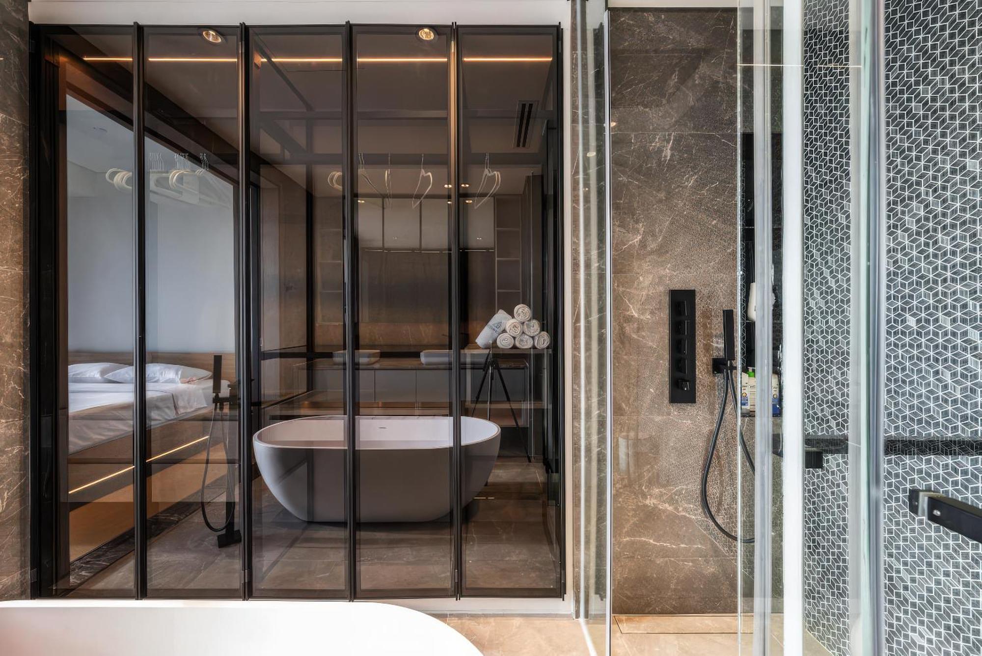 The Opera - Luxury Infinity Pool&sauna Apartment *