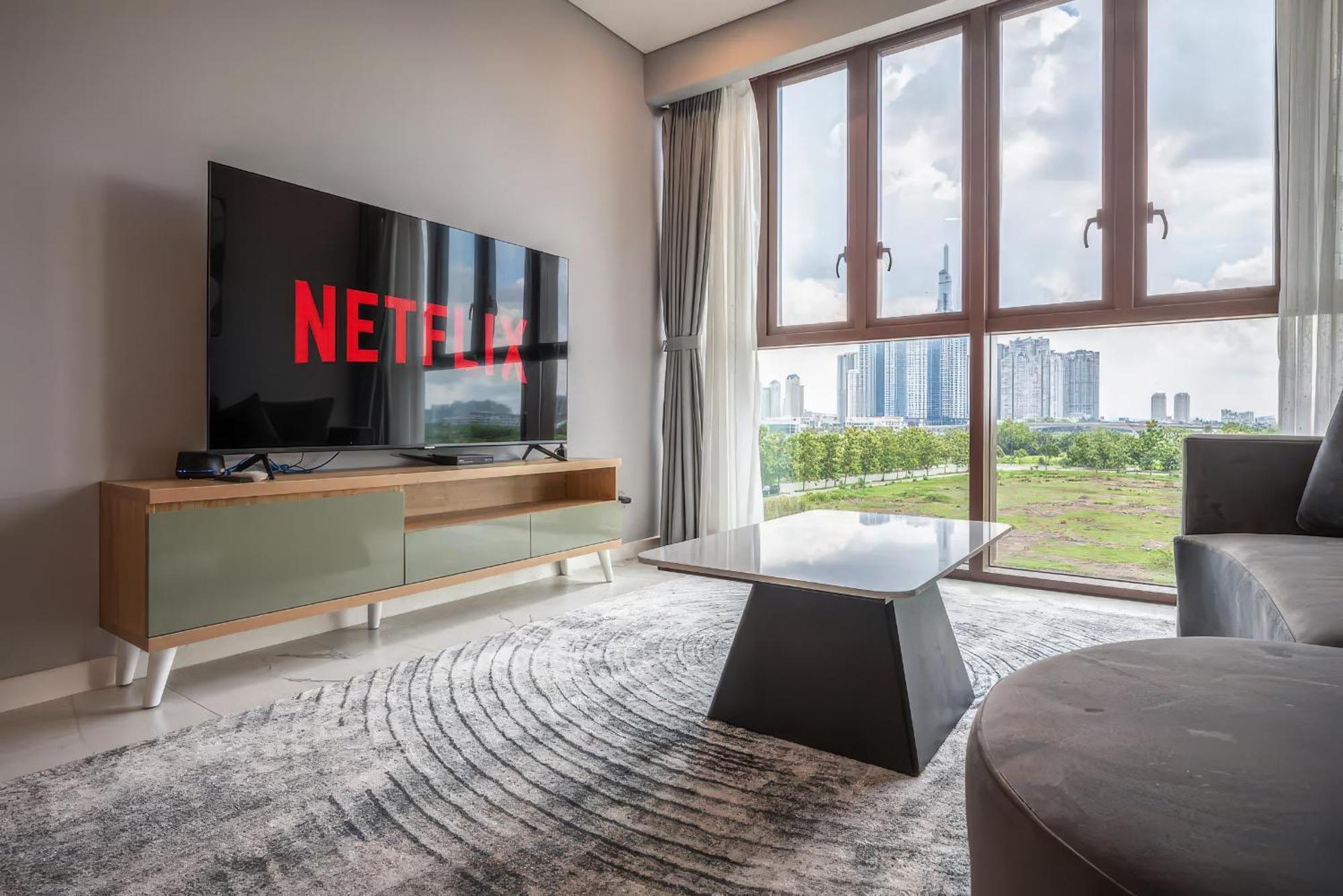 The Opera - Luxury Infinity Pool&sauna Apartment *