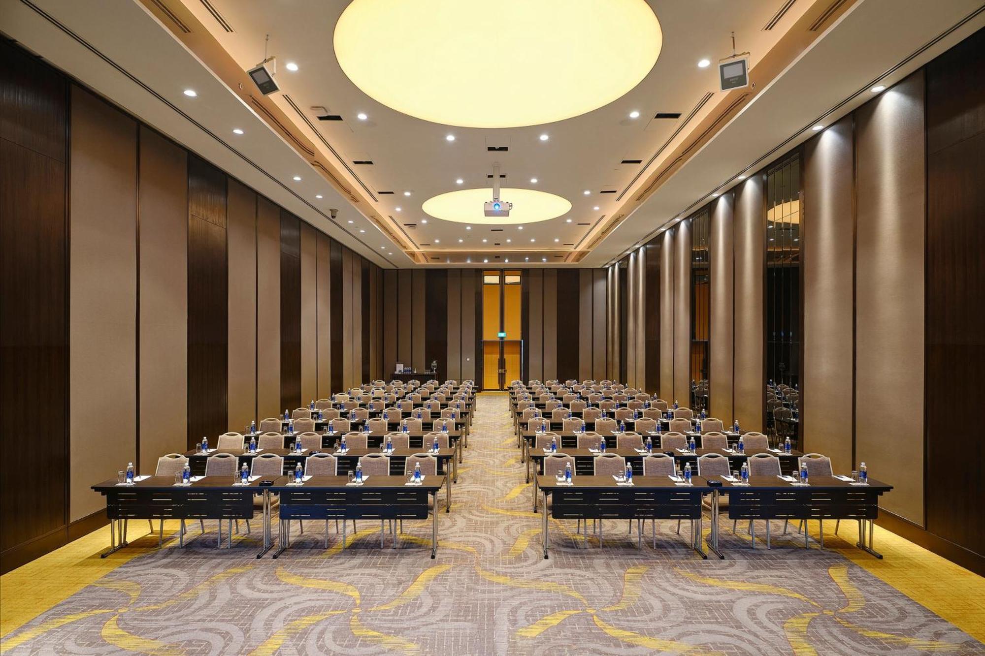 Hotel Sheraton Saigon Grand Opera